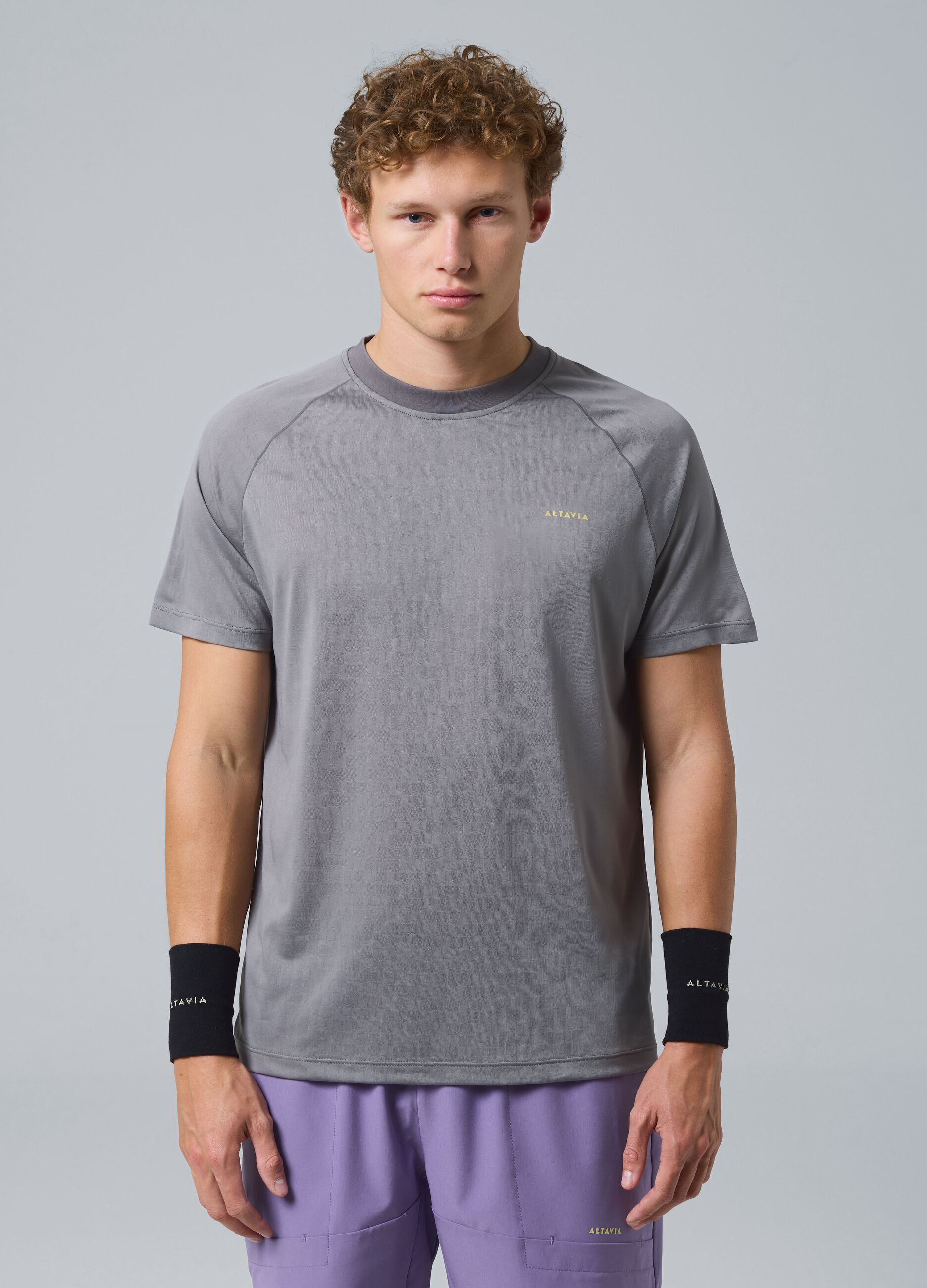 Graues Sport-T-Shirt ALTAVIA COURT aus technischem Material
