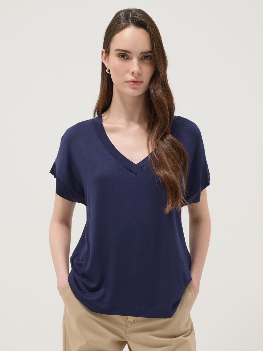 Blue stretch viscose V-neck T-shirt_1