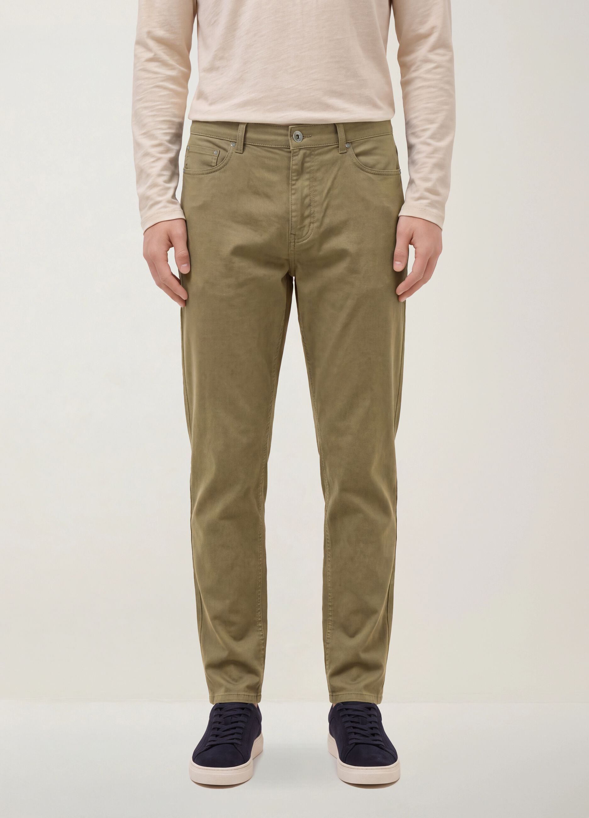 Pantaloni beige in twill di cotone elasticizzato carrot fit