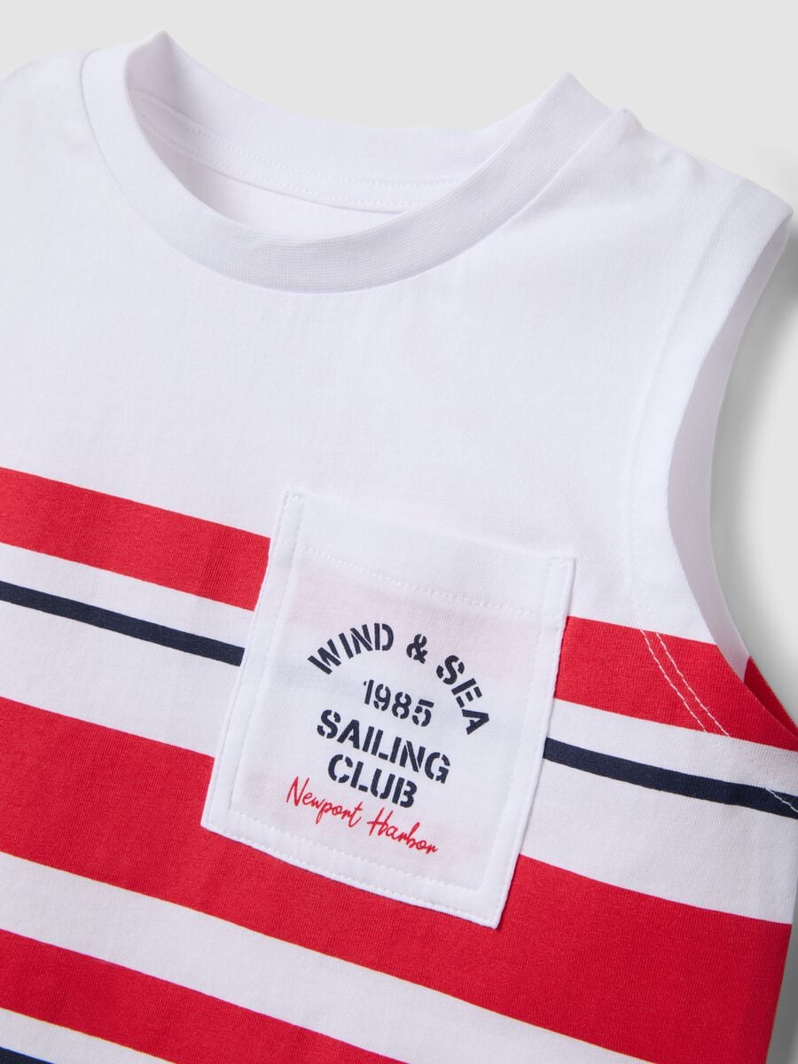 Boys' white vest with red stripes in pure cotton, regular fit_2