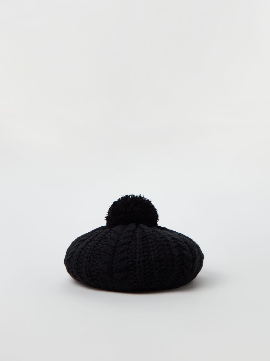 Cable-knit French beret with pompom_0