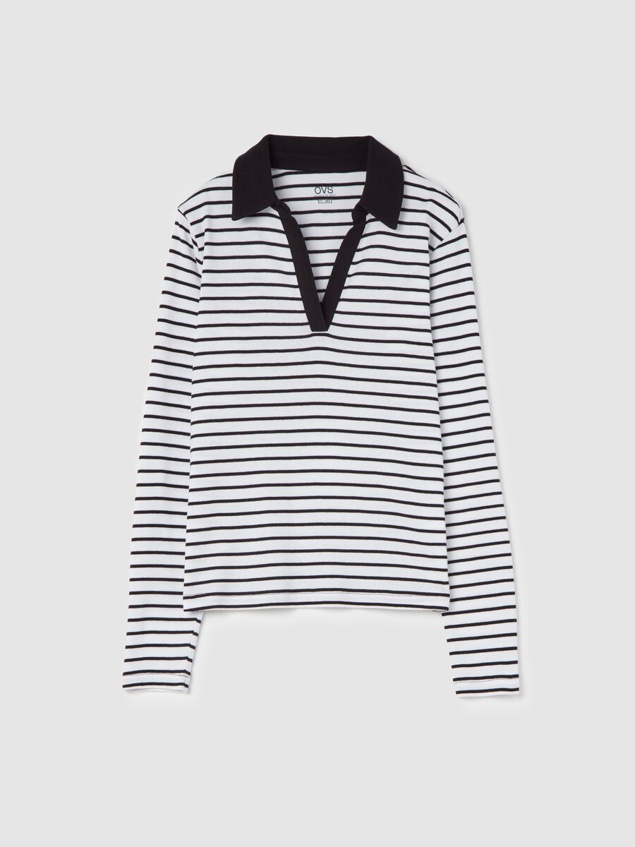 Long-sleeved T-shirt with polo neck_4