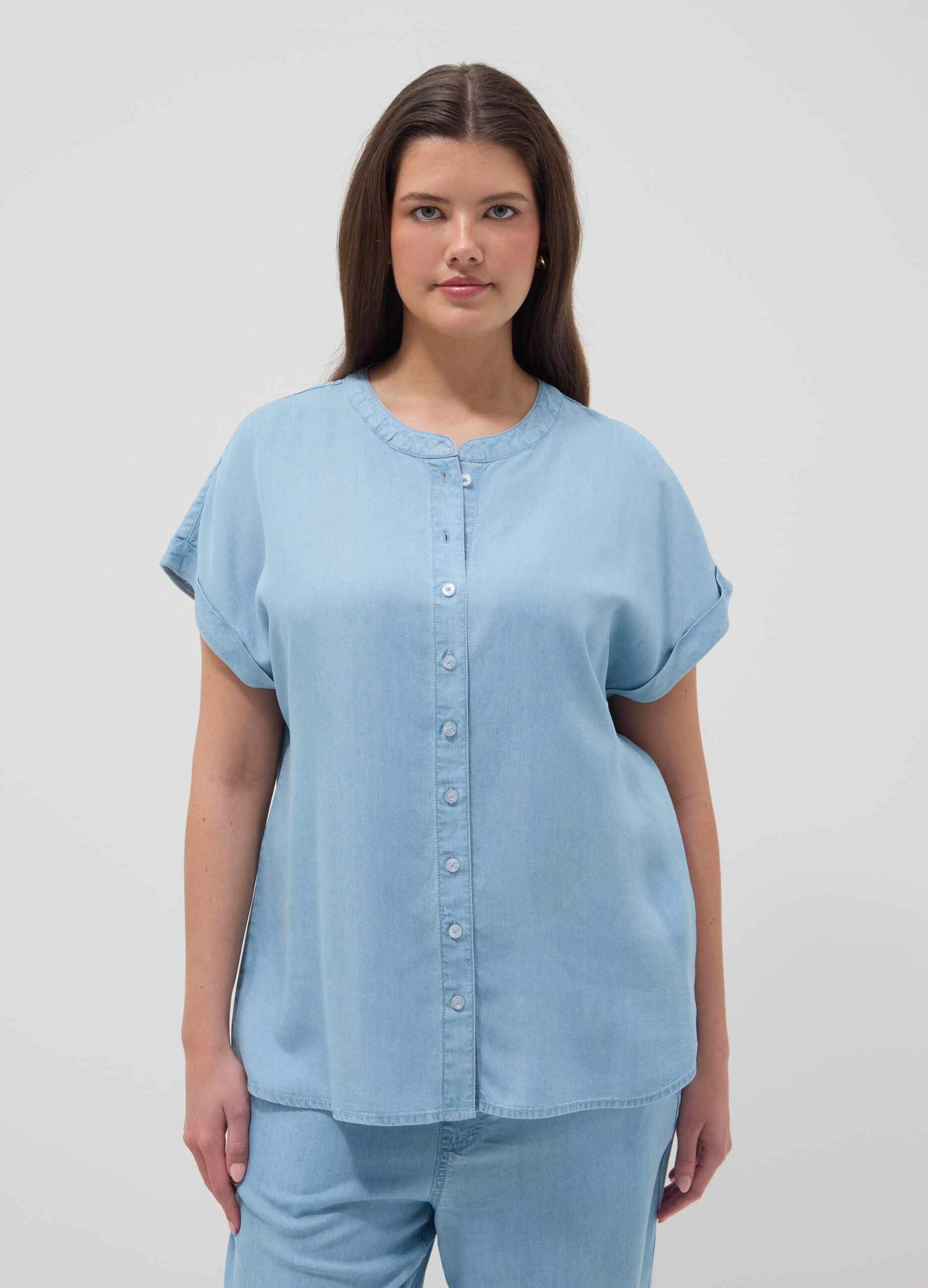 Blaue Bluse aus reinem Lyocell im Regular Fit mit Stehkragen