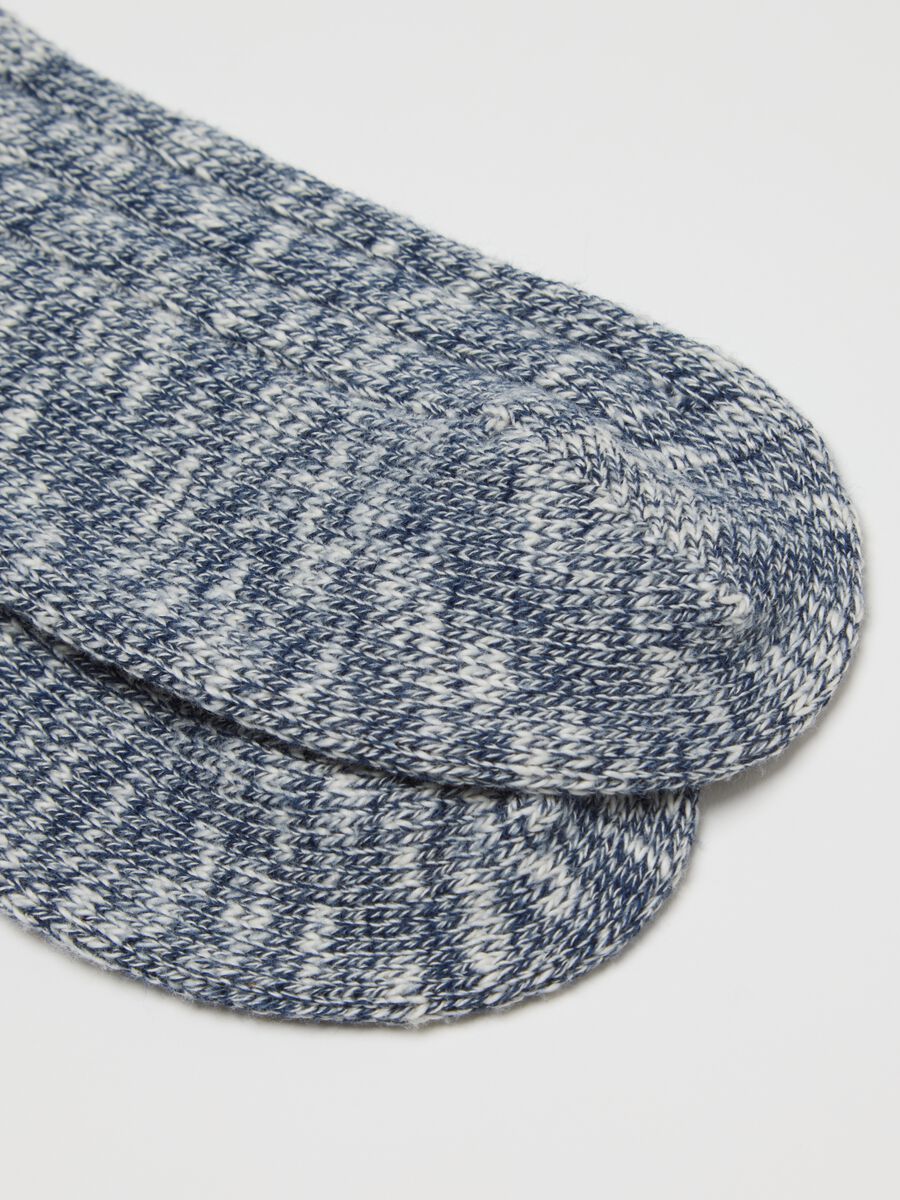 White and blue mixed cotton yarn socks_2