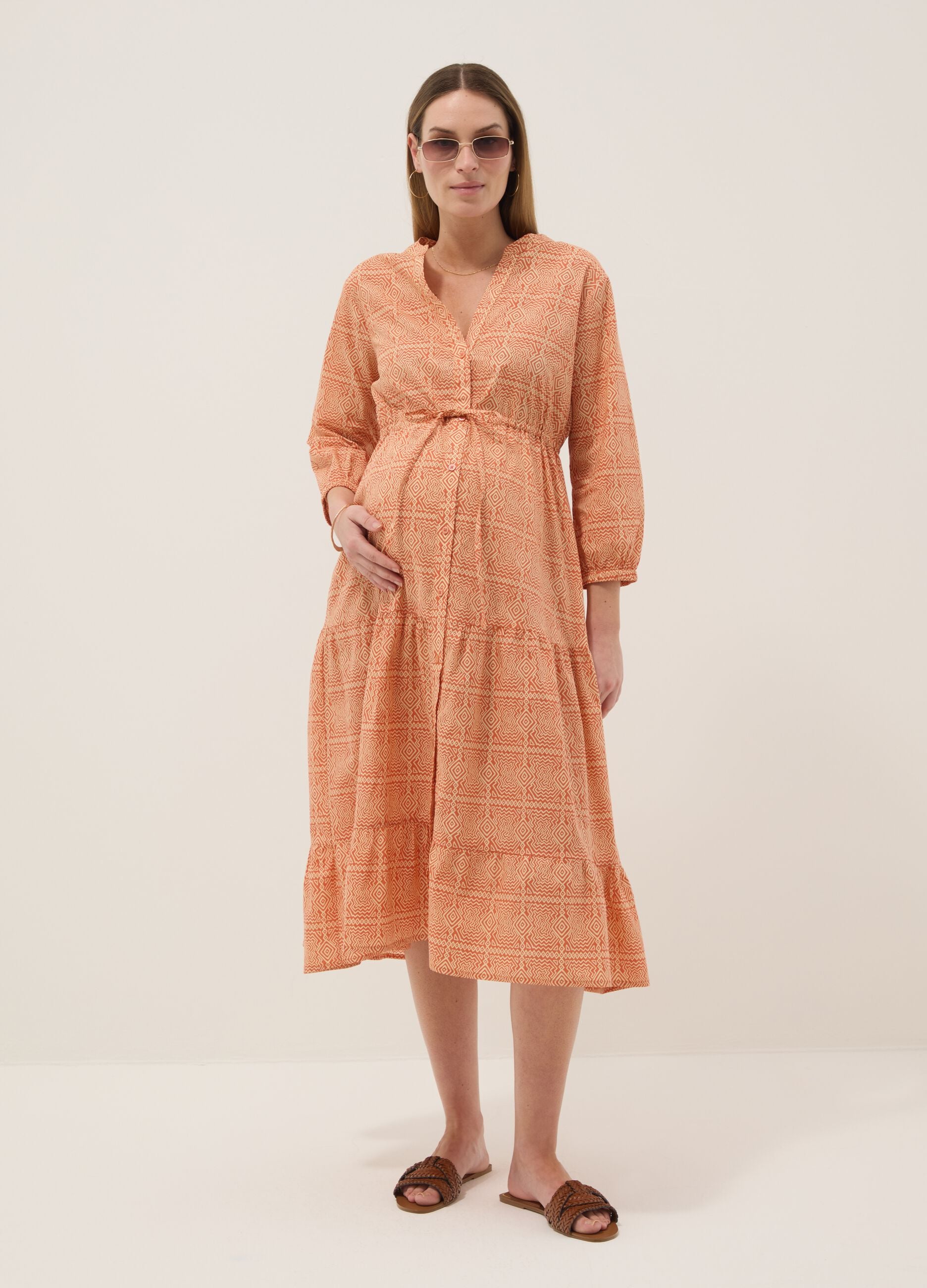 &Mu;&alpha;&kappa;&rho;ύ &phi;ό&rho;&epsilon;&mu;&alpha; &epsilon;&gamma;&kappa;&upsilon;&mu;&omicron;&sigma;ύ&nu;&eta;&sigmaf; &alpha;&pi;ό &kappa;&alpha;&theta;&alpha;&rho;ό &beta;&alpha;&mu;&beta;ά&kappa;&iota; &pi;&omicron;&rho;&tau;&omicron;&kappa;&alpha;&lambda;ί &mu;&epsilon; &gamma;&epsilon;&omega;&mu;&epsilon;&tau;&rho;&iota;&kappa;ό &sigma;&chi;έ&delta;&iota;&omicron;