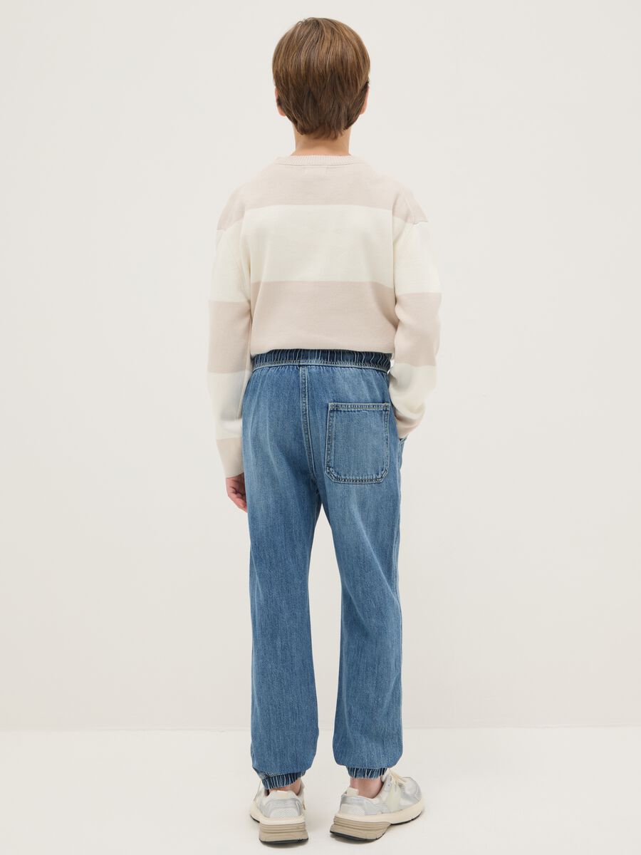 Blue cotton blend jogger jeans for boys regular fit_1
