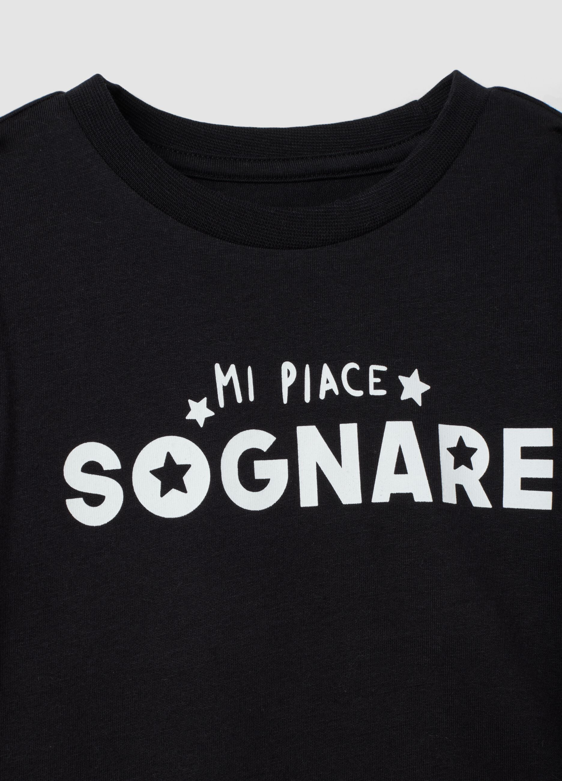 Black crew-neck T-shirt in pure organic cotton