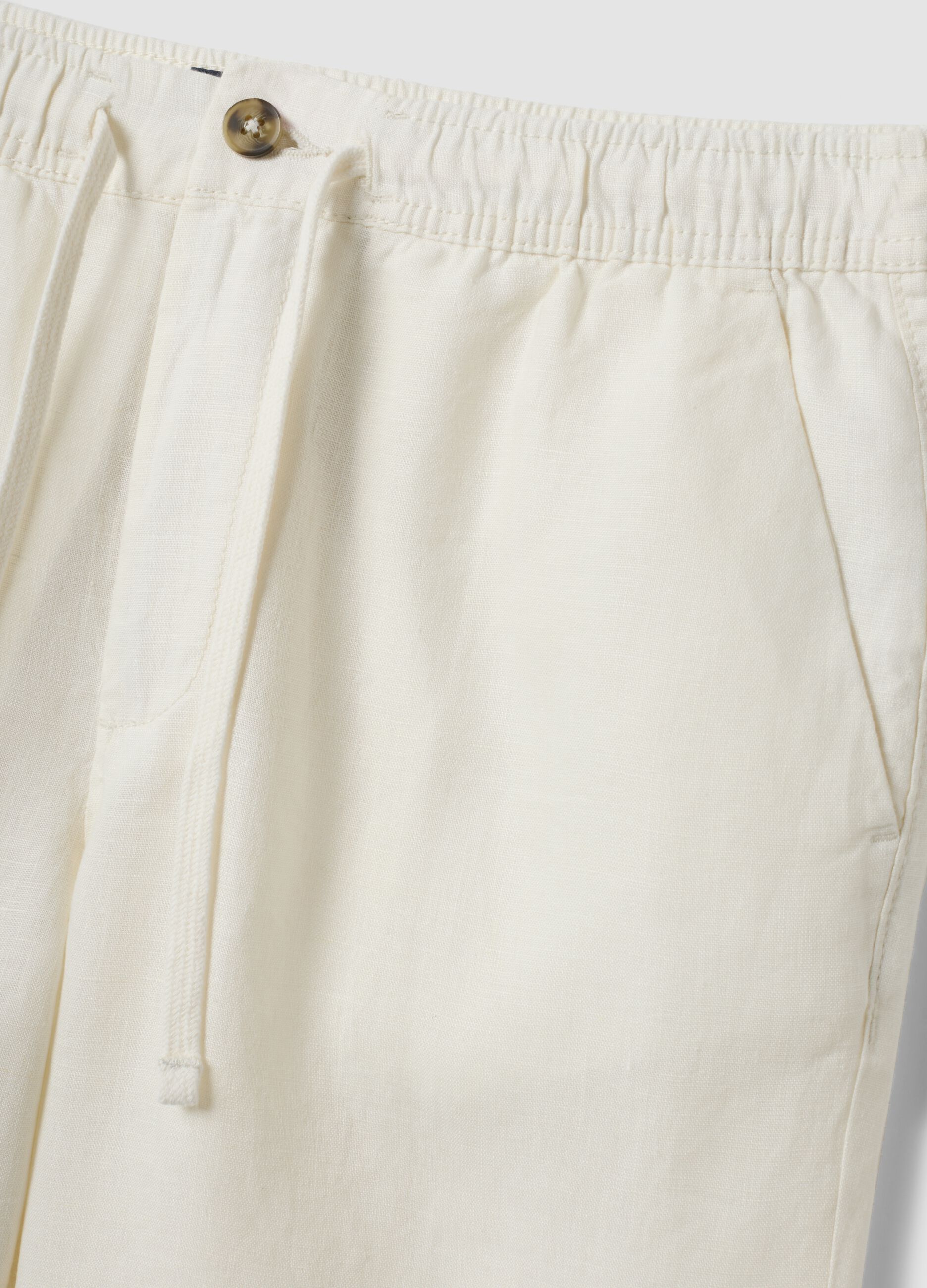 White pure linen Bermuda shorts with elasticated waistband
