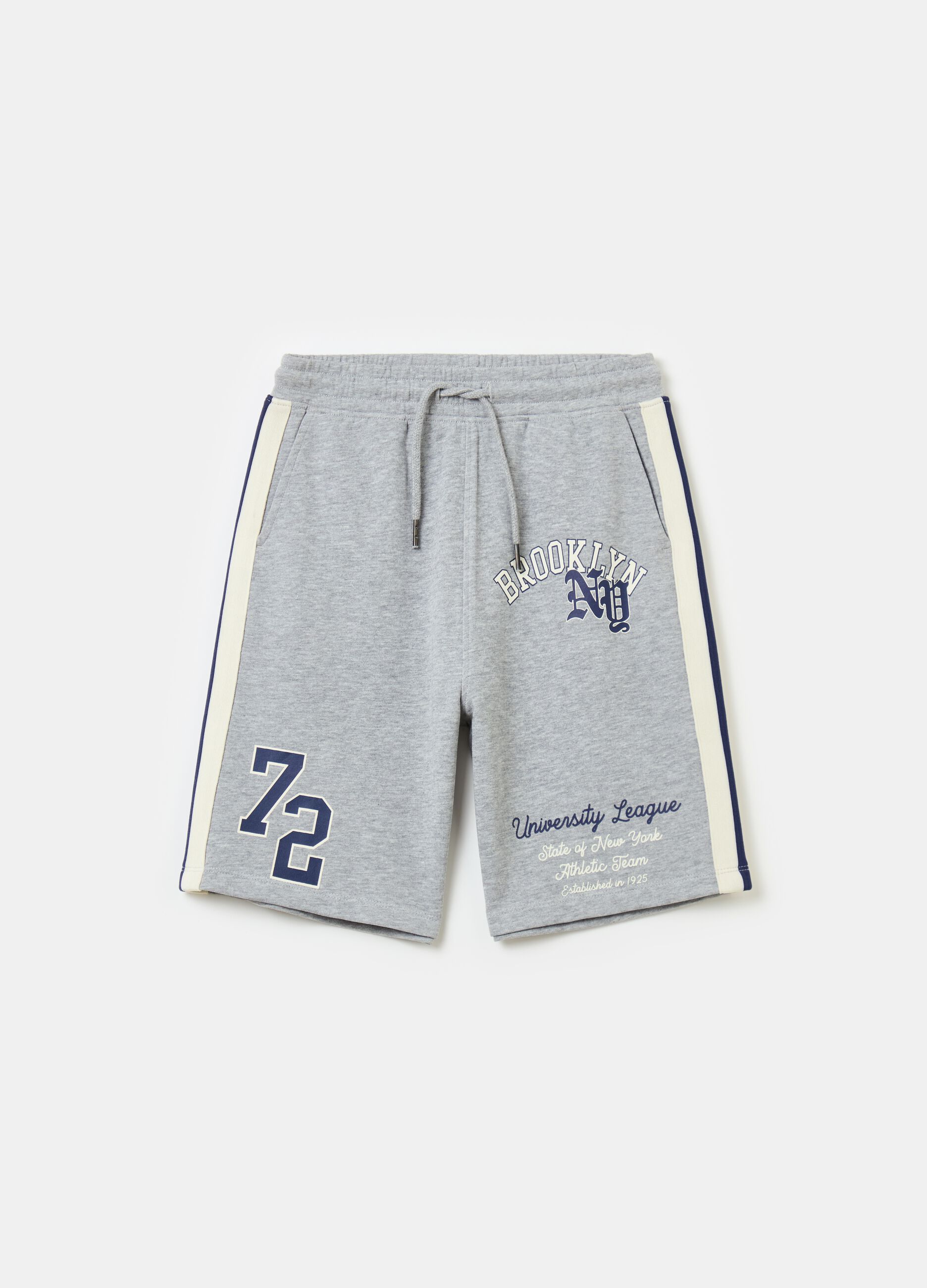 Bermuda joggers with college print