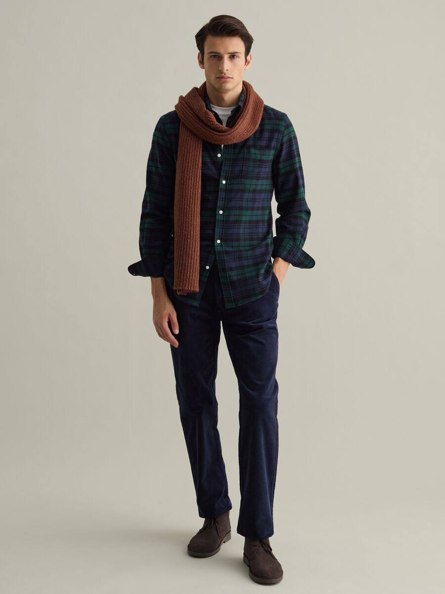 Flannel shirt with check pattern and button-down collar_1
