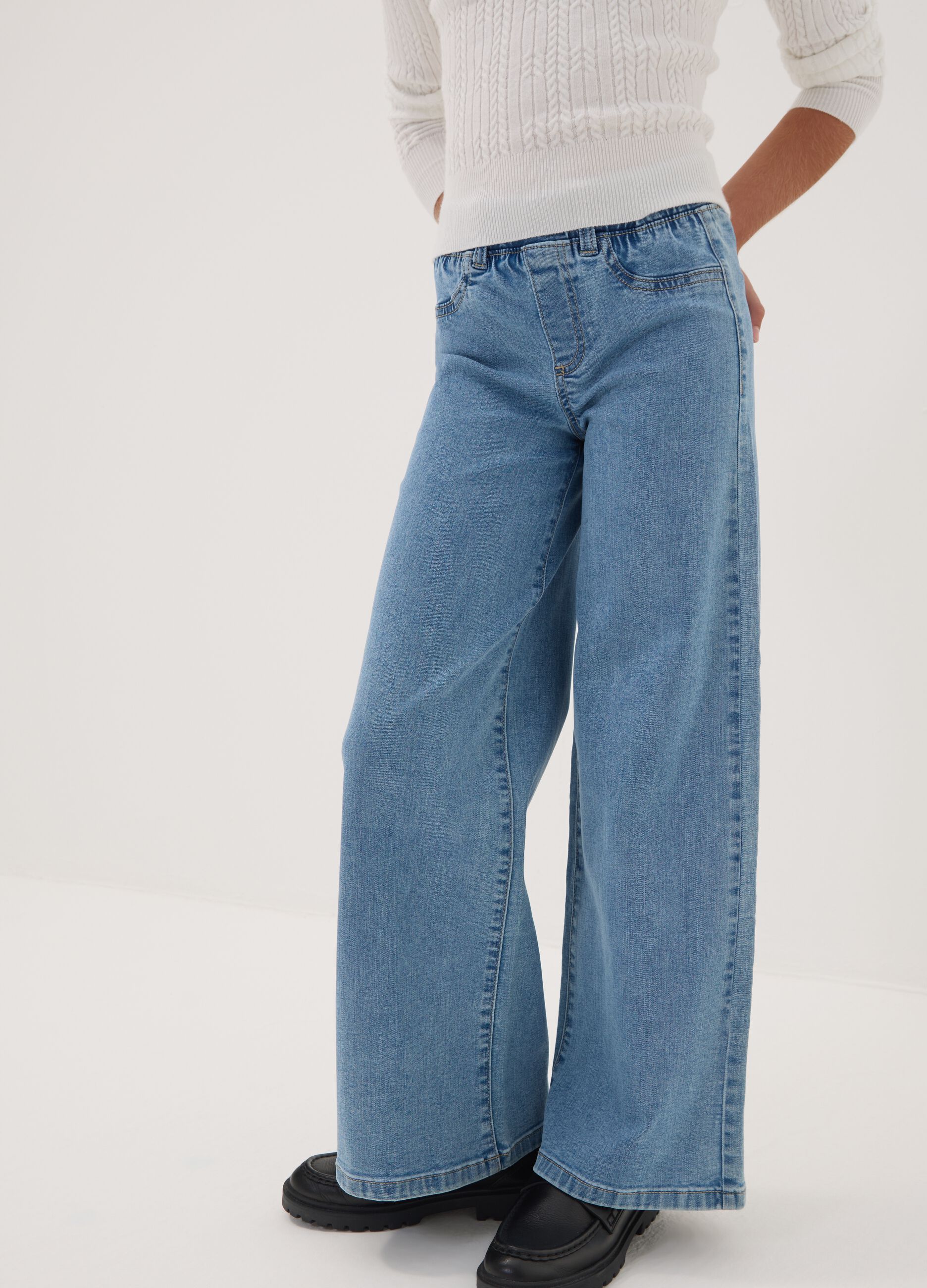 Girls&rsquo; super wide-leg cotton and stretch viscose denim jeggings