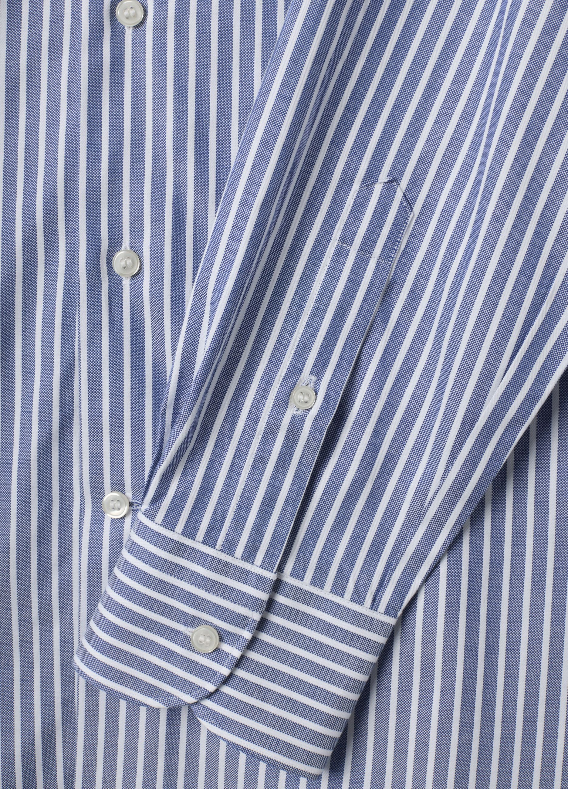 &Lambda;&epsilon;&upsilon;&kappa;ό oxford &pi;&omicron;&upsilon;&kappa;ά&mu;&iota;&sigma;&omicron; &alpha;&pi;ό 100% &beta;&alpha;&mu;&beta;ά&kappa;&iota; &mu;&epsilon; &rho;ί&gamma;&epsilon;&sigmaf;, slim fit