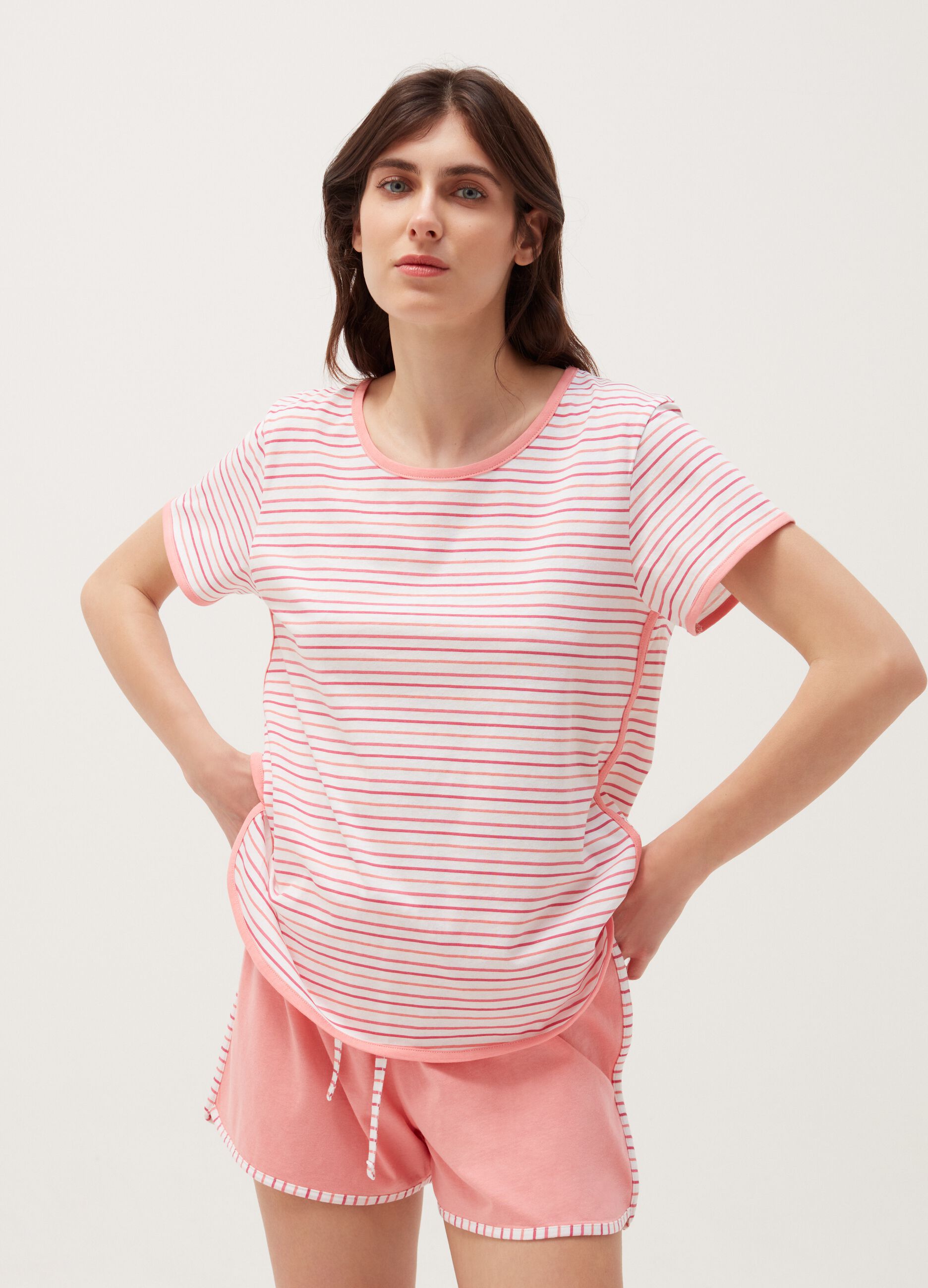 Pijama corto de algodón con parte de arriba de rayas