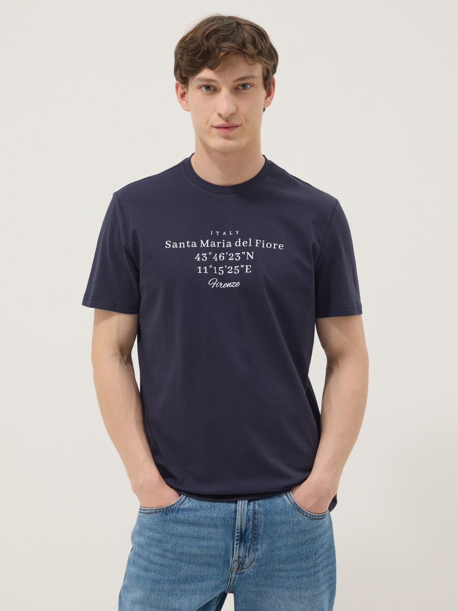 Blaues T-Shirt aus reiner Baumwolle mit kurzen &Auml;rmeln, Regular Fit_0