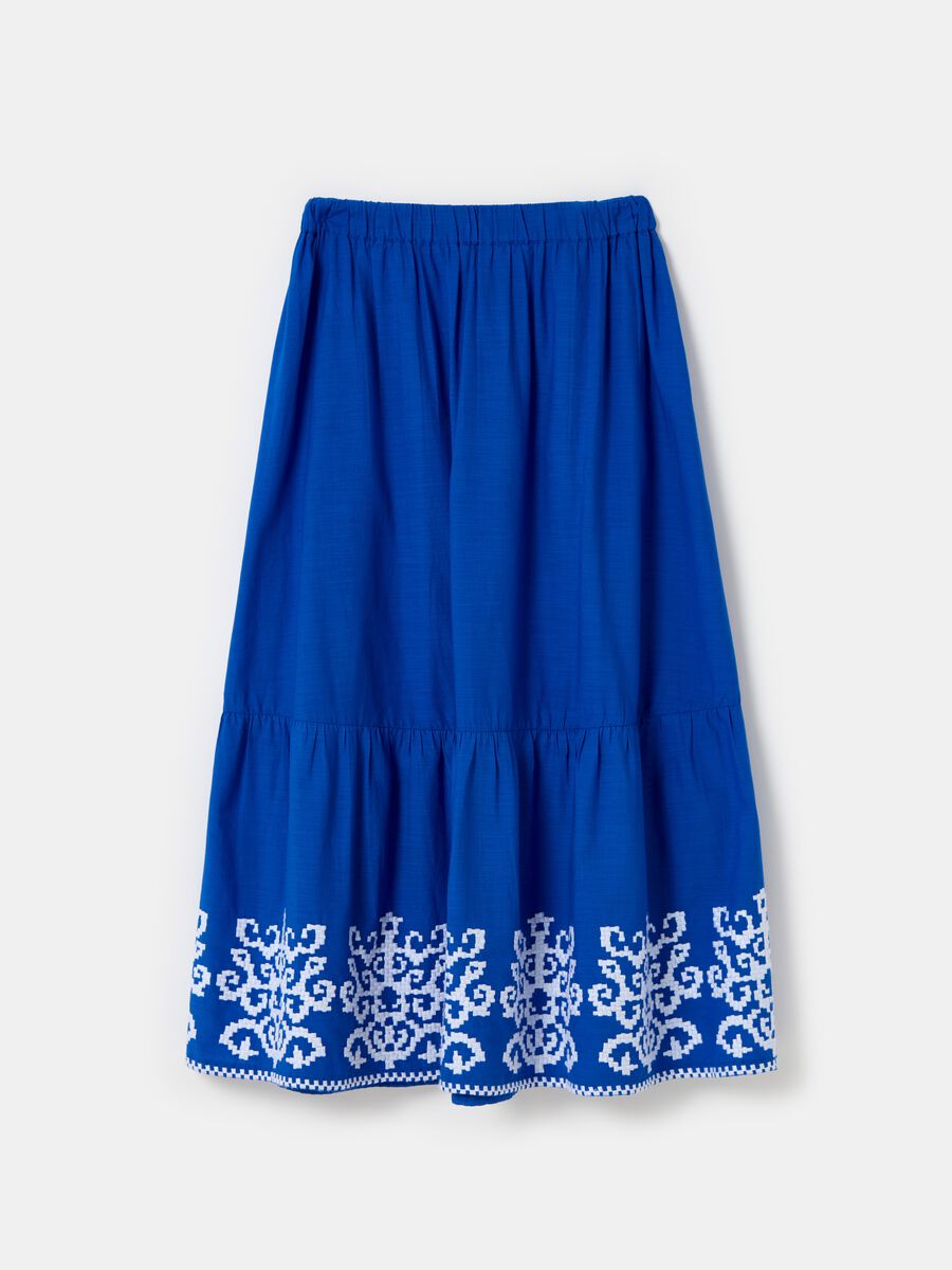 Long skirt with ethnic embroidery flounce_4