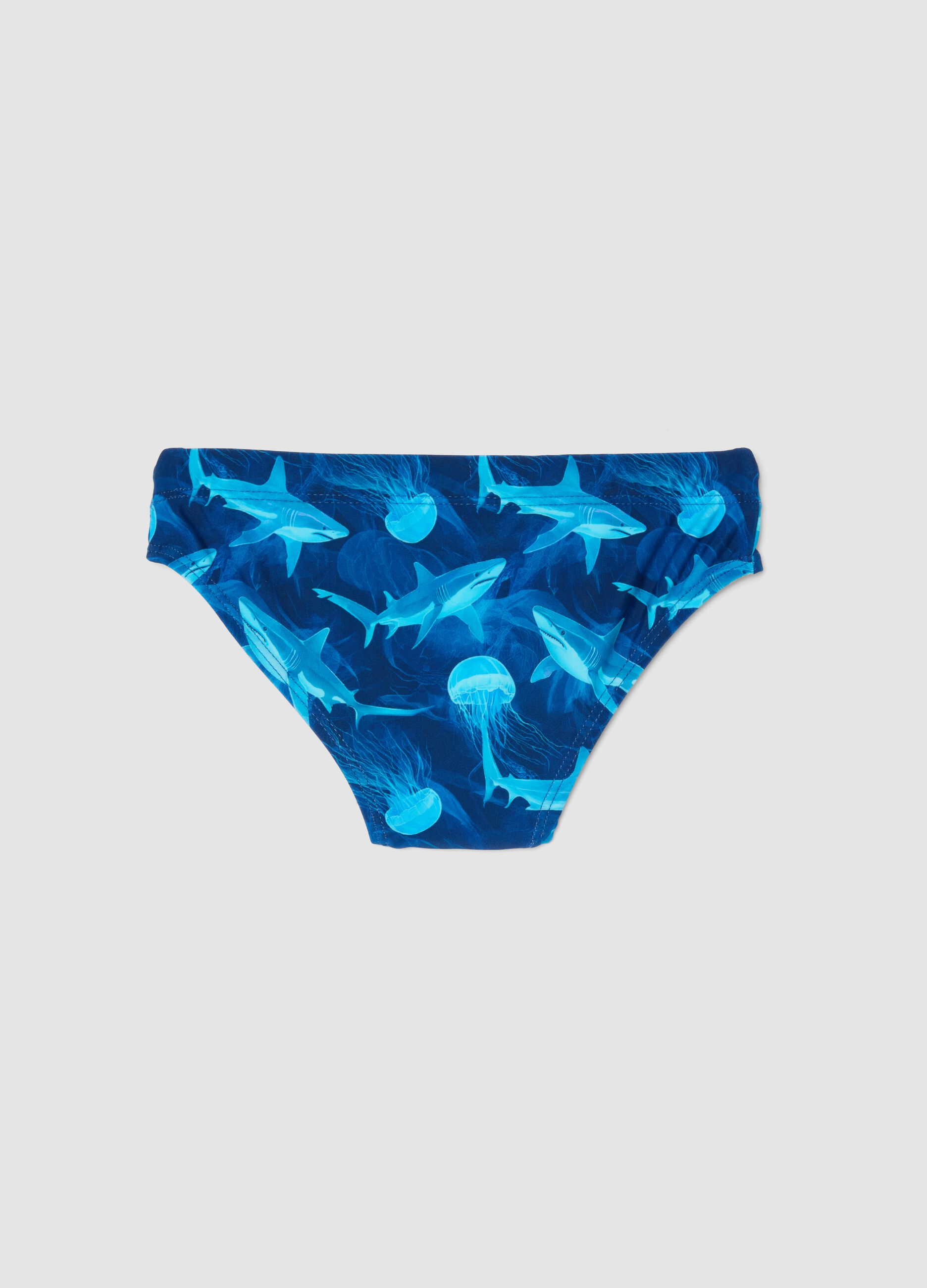 Blaue Bade-Slips aus Stretchmaterial