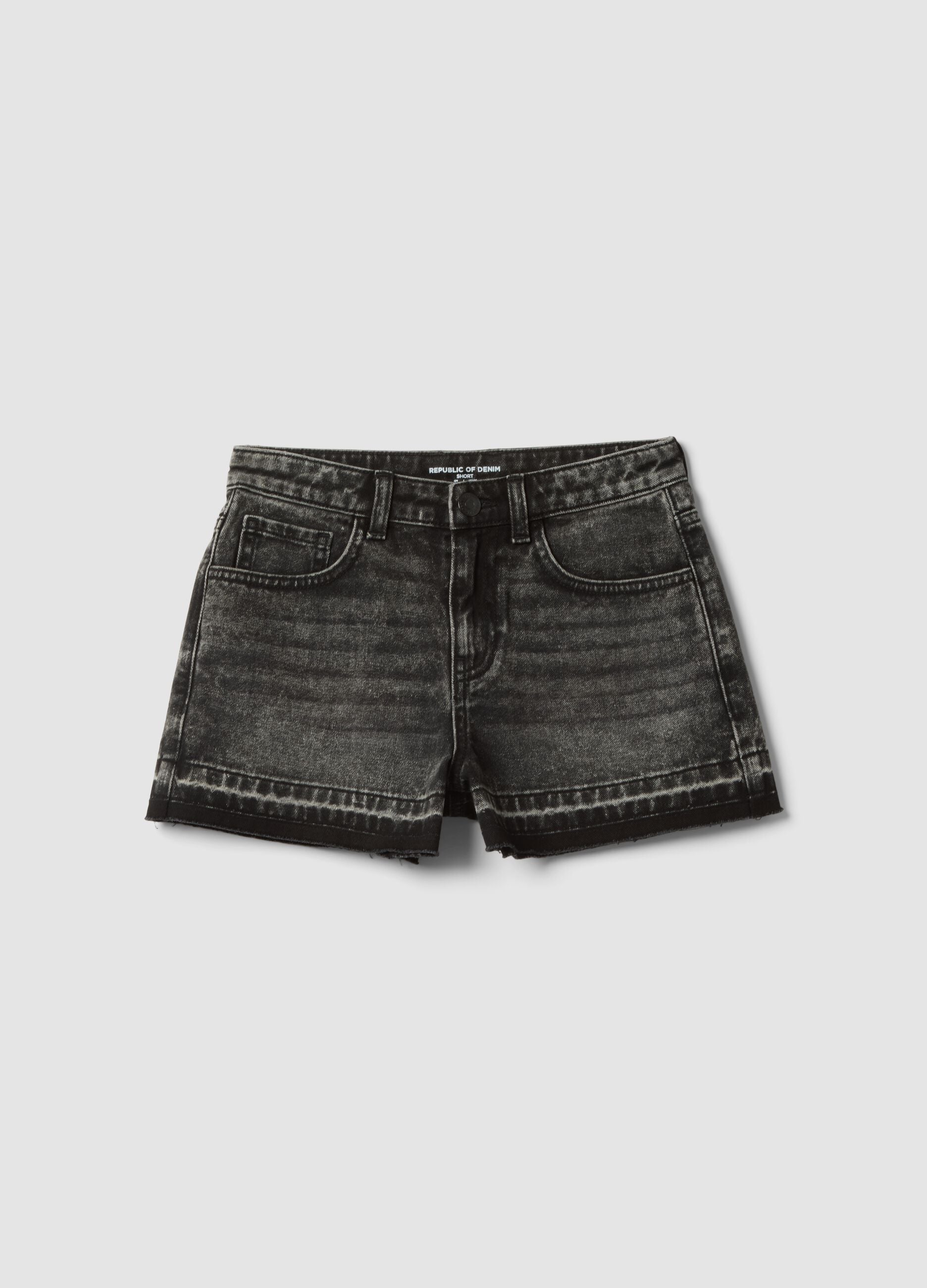 Girls&rsquo; grey pure cotton denim shorts, straight fit