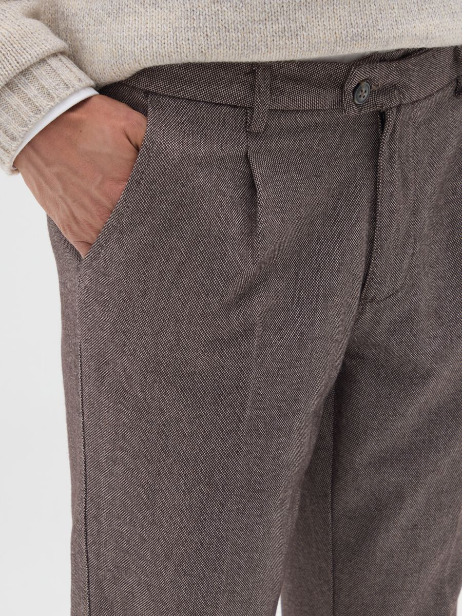 Brown Comfort Fit Chino Trousers_3