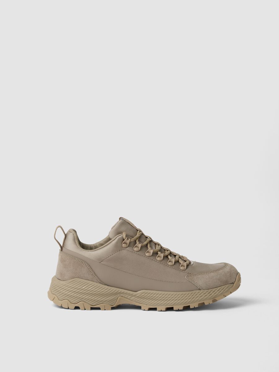 Sneakers beige basse con suola carrarmato_0