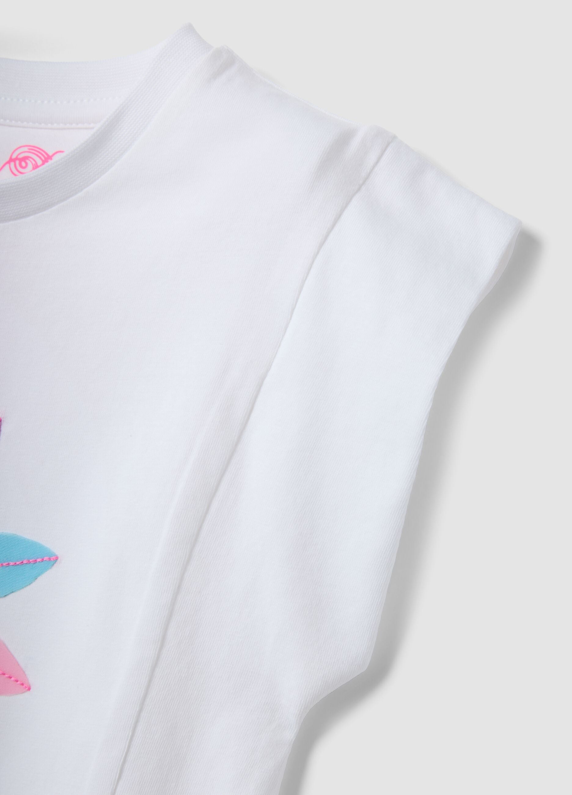 White stretch cotton tank top with front print