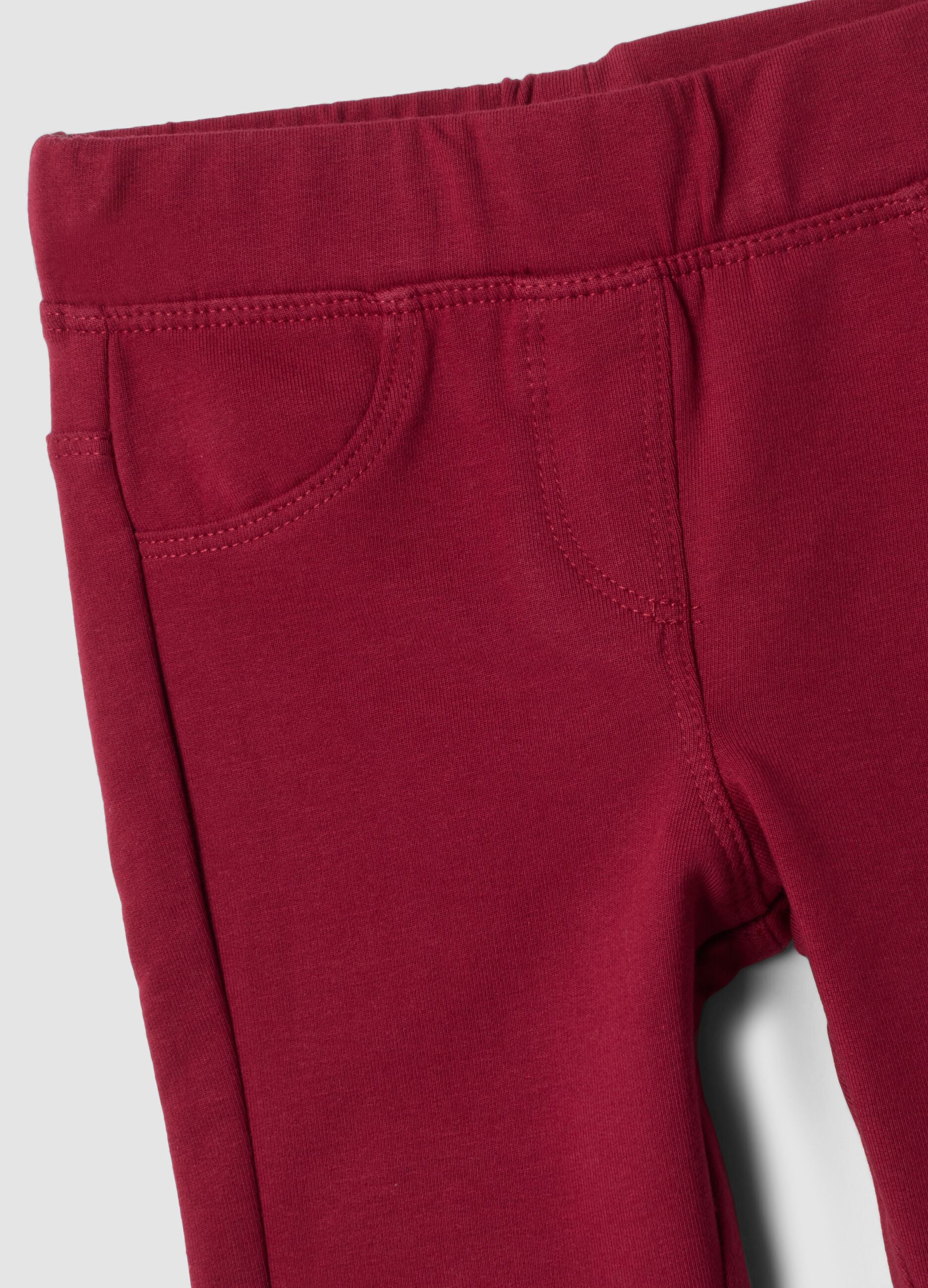 Rote Treggings aus elastischer Bio-Baumwolle