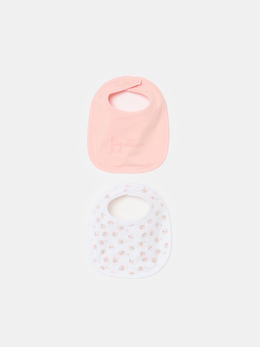 Two-pack cotton bibs with print_0