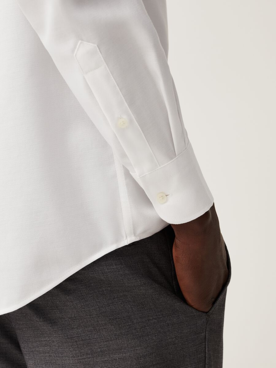 Regular-fit no-iron shirt in cotton pique_3