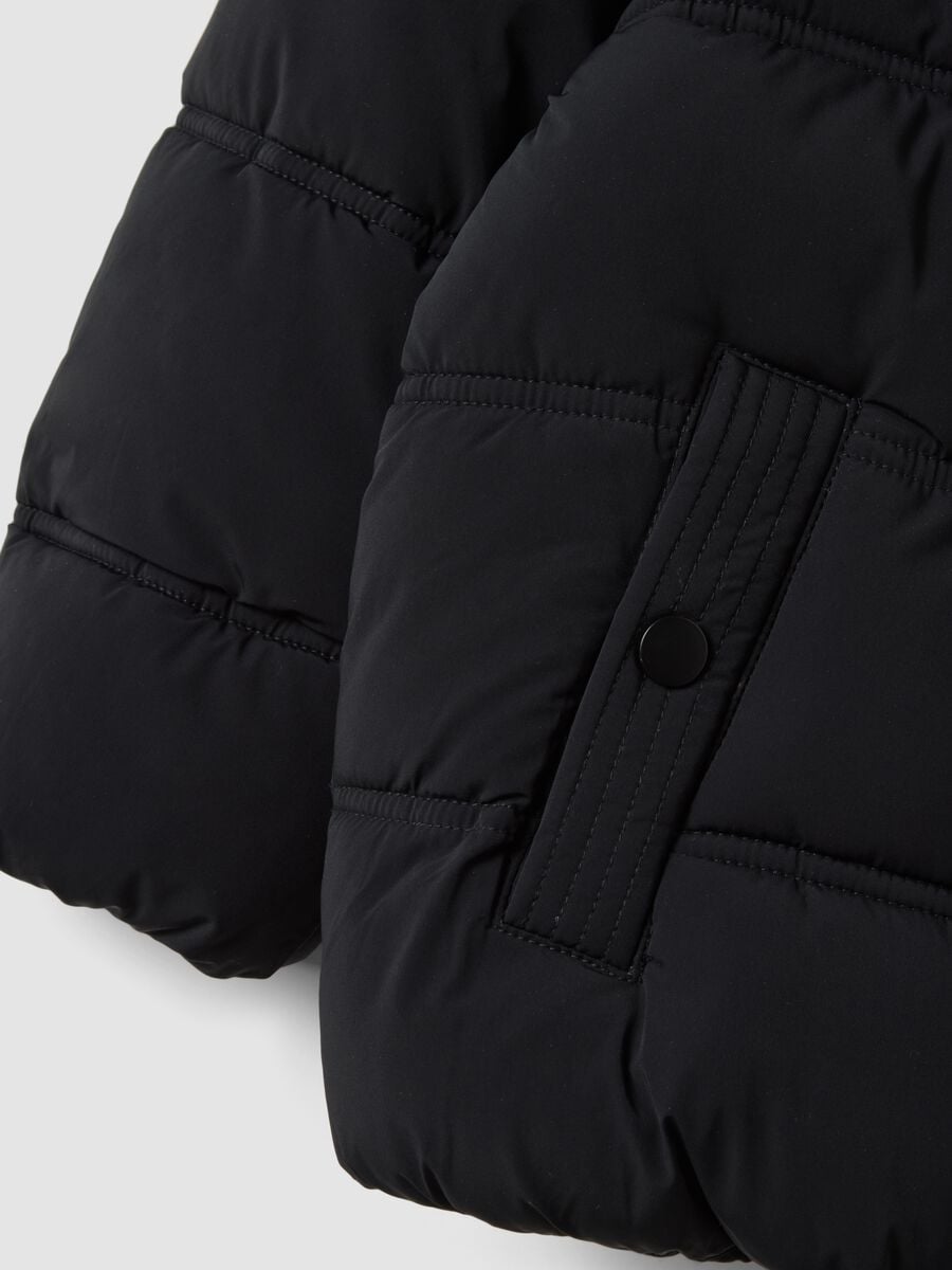Black padded jacket in stretch fabric_3