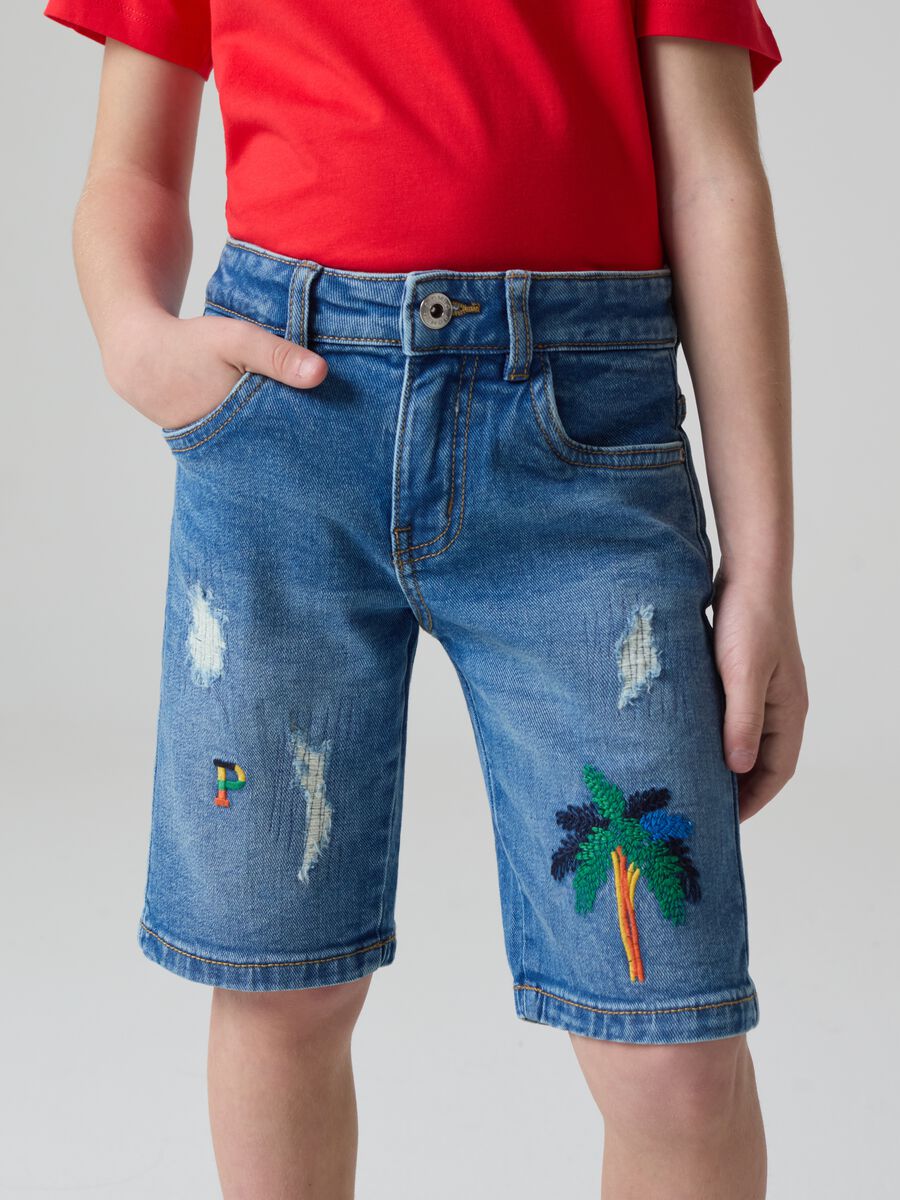 Denim Bermuda shorts with embroidery_4