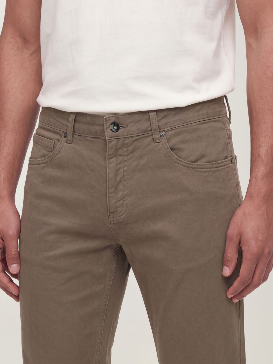 Brown slim-fit stretch cotton twill trousers_4