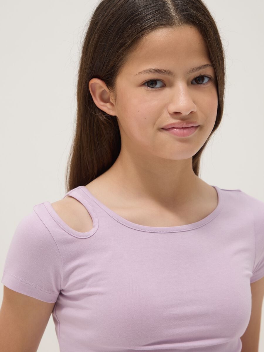 Purple organic cotton T-shirt with shoulder cut-out_2