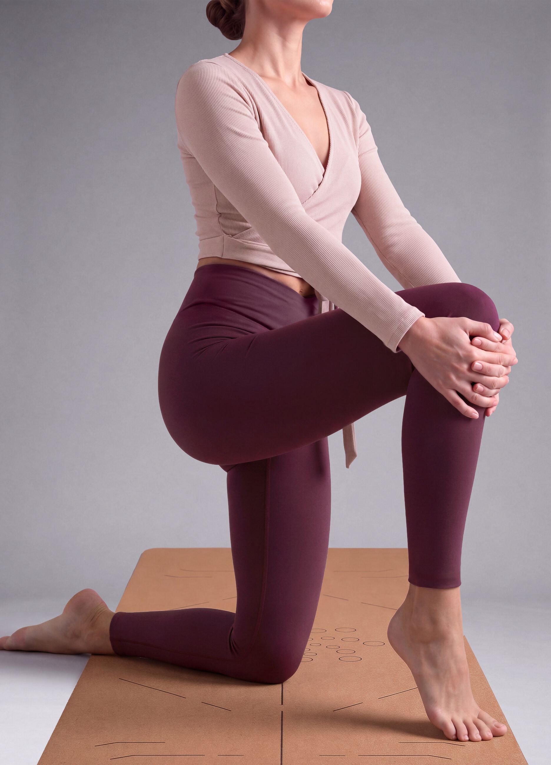 Purple slim leggings in stretch fabric with regular-rise waist &ndash; ALTAVIA STUDIO