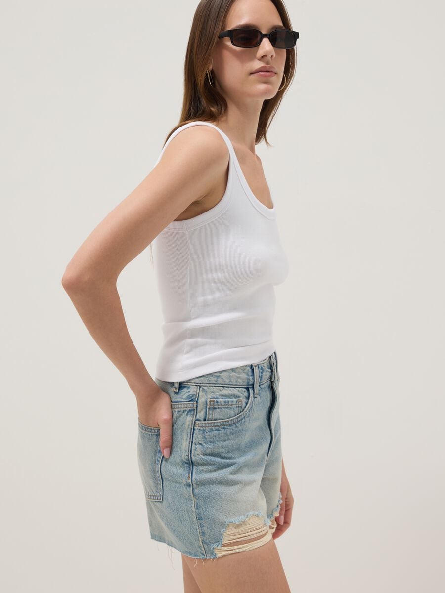 Light blue pure cotton denim shorts with frayed hems_3