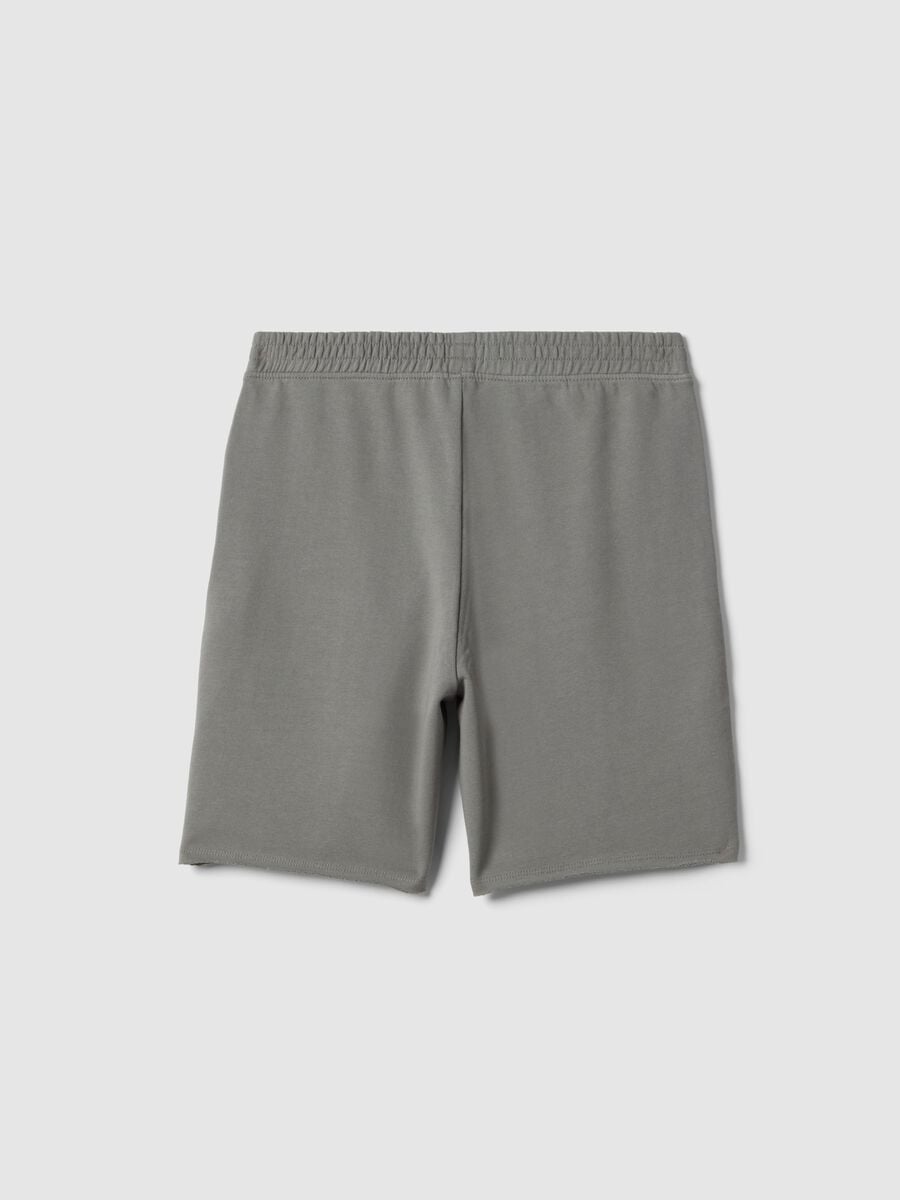 Oversize fit grey pure cotton shorts for boys_4