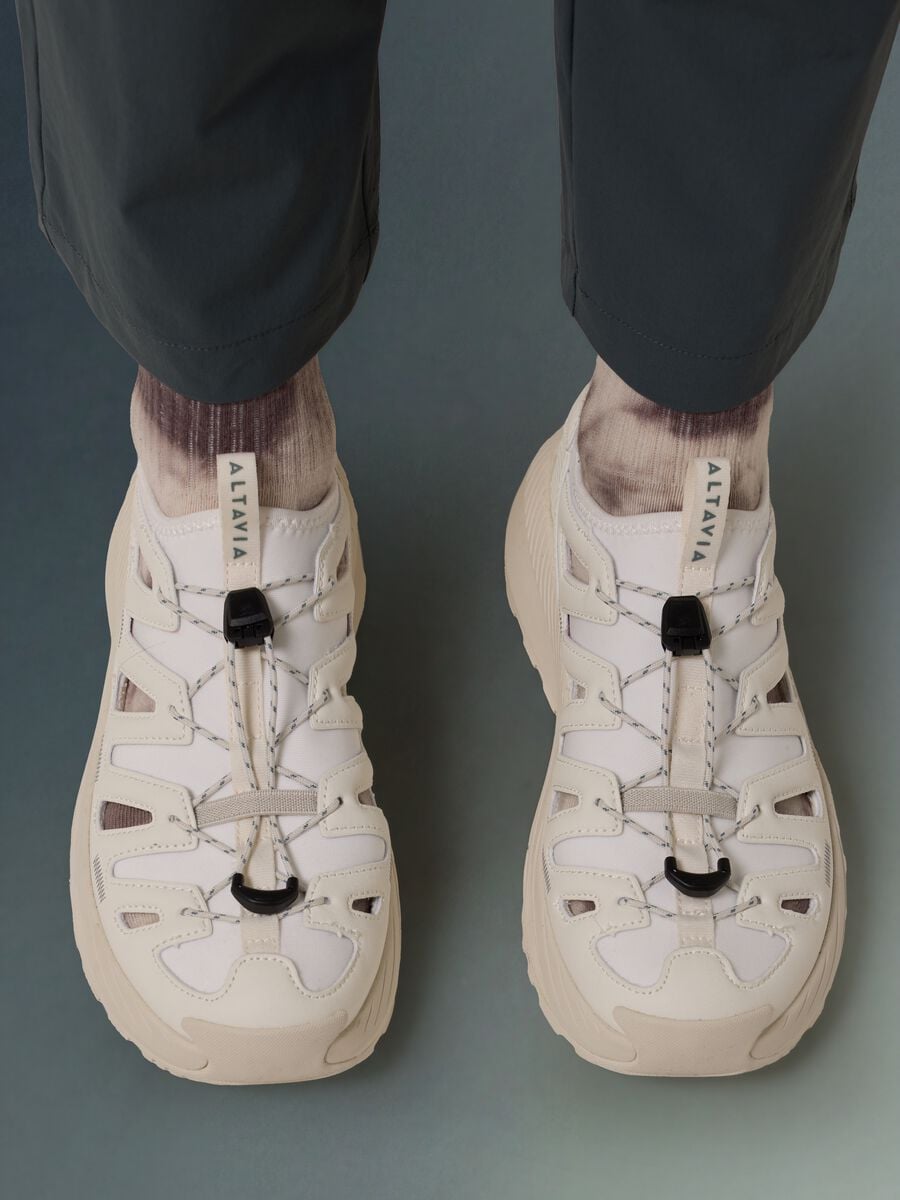 Zapatillas Flow-Unbound ALTAVIA CON DEBORAH COMPAGNONI_5