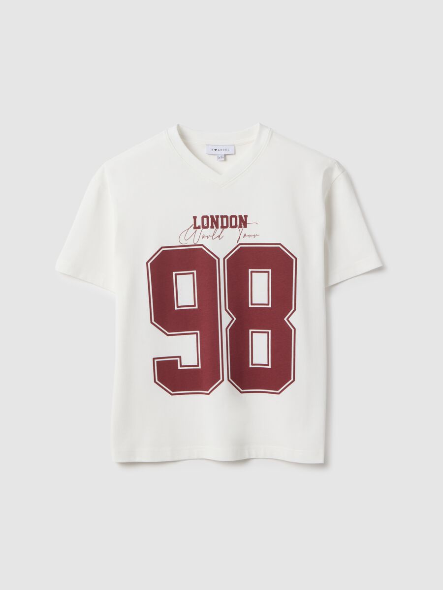 Oversized white pure cotton T-shirt with print and V-neck_0