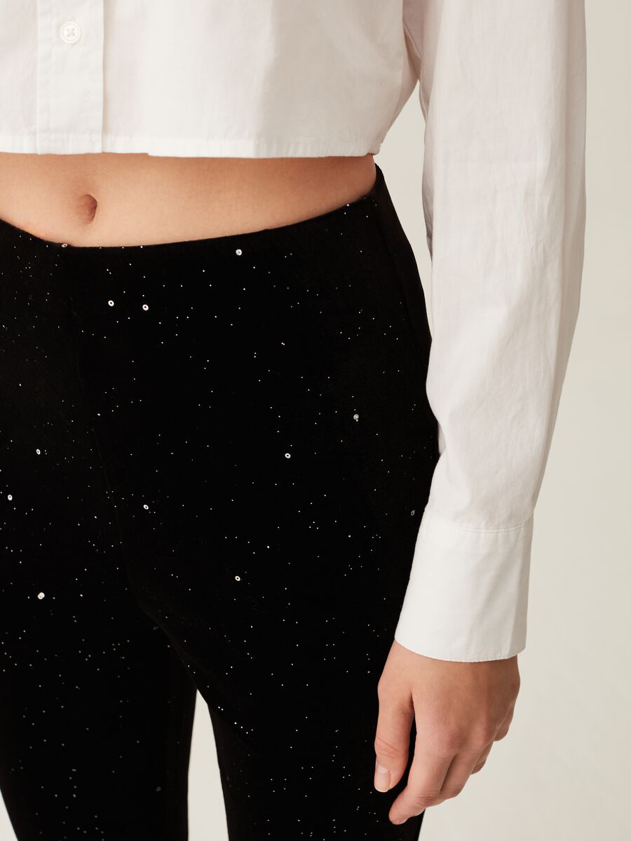 Flare-fit trousers in velvet with sequins_3