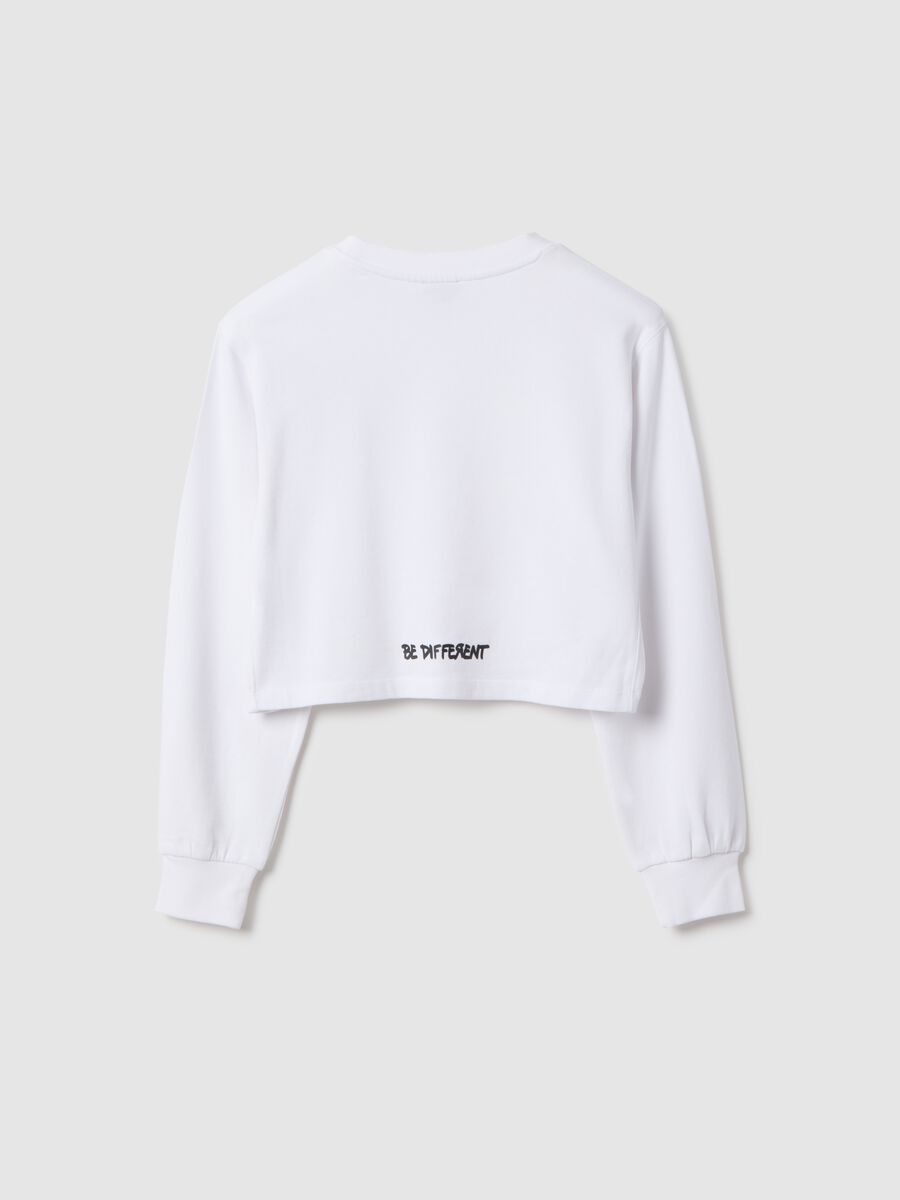 Girls' regular fit pure cotton white sweatshirt with heart_1