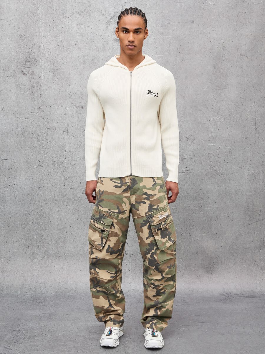 Camisola de Capuz em Malha Canelada Branca_4