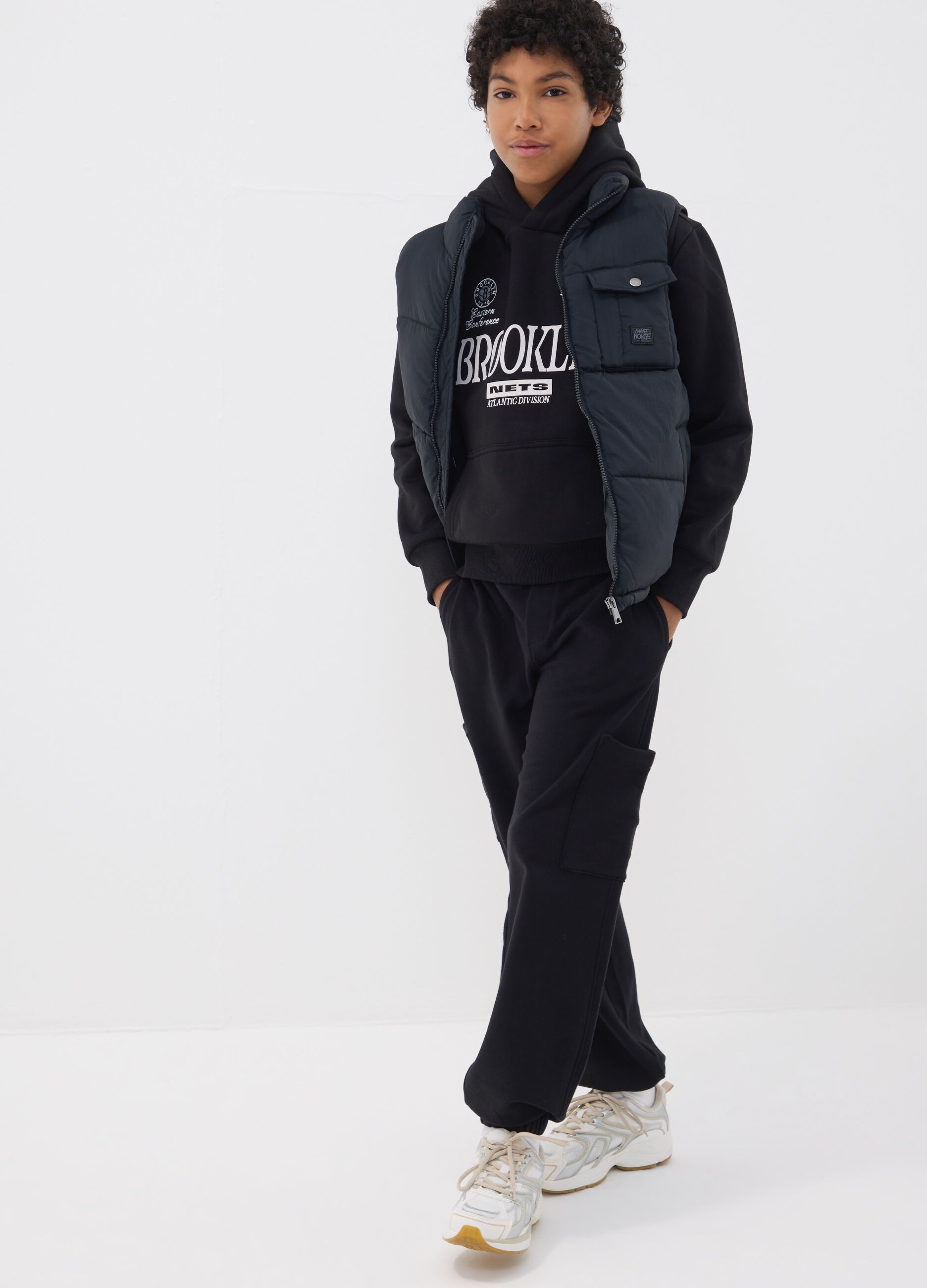 &Mu;&alpha;ύ&rho;&omicron; relaxed cargo jogger &pi;&alpha;&nu;&tau;&epsilon;&lambda;ό&nu;&iota; &alpha;&pi;ό 100% &beta;&alpha;&mu;&beta;ά&kappa;&iota; &gamma;&iota;&alpha; &alpha;&gamma;ό&rho;&iota;