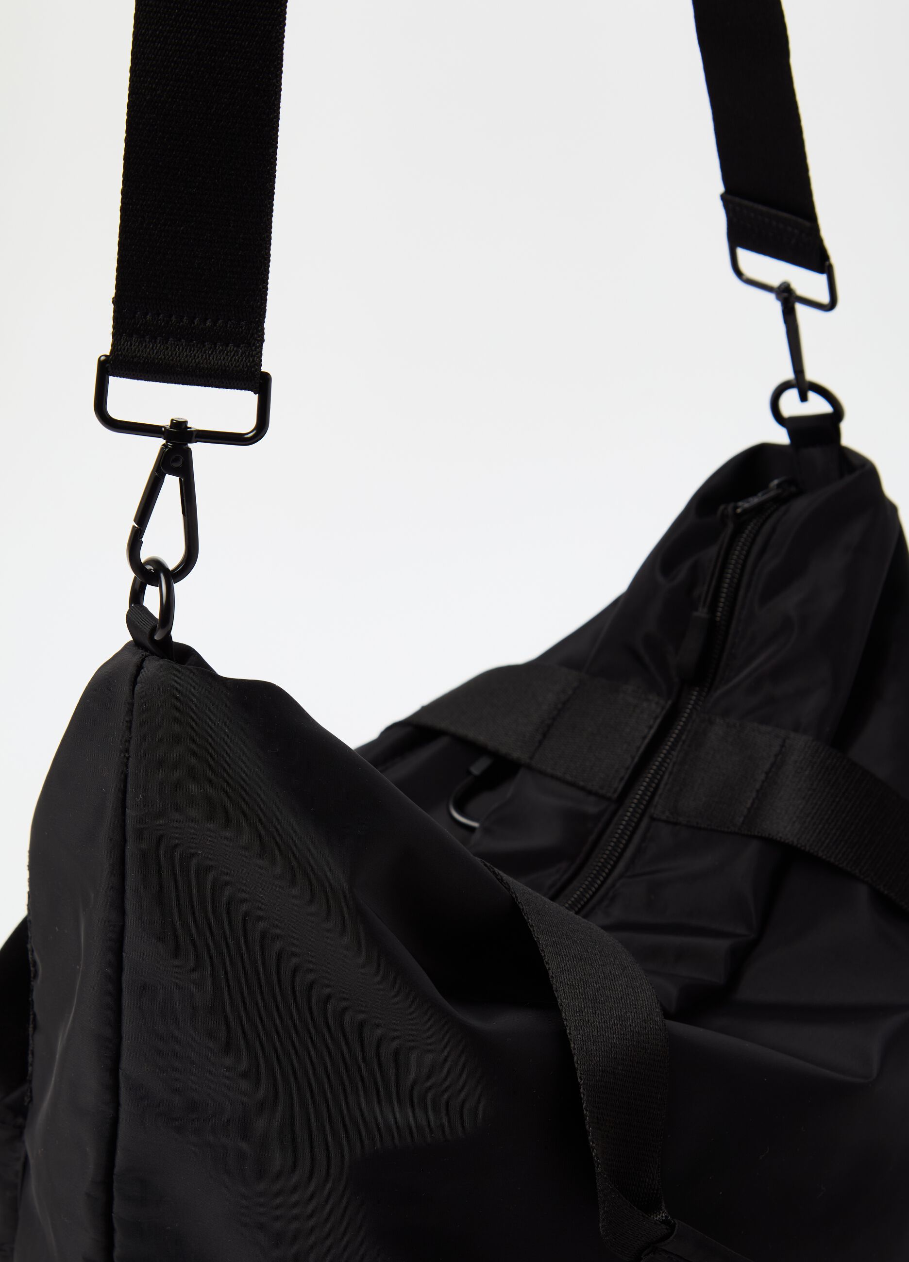Shopping bag with external pockets