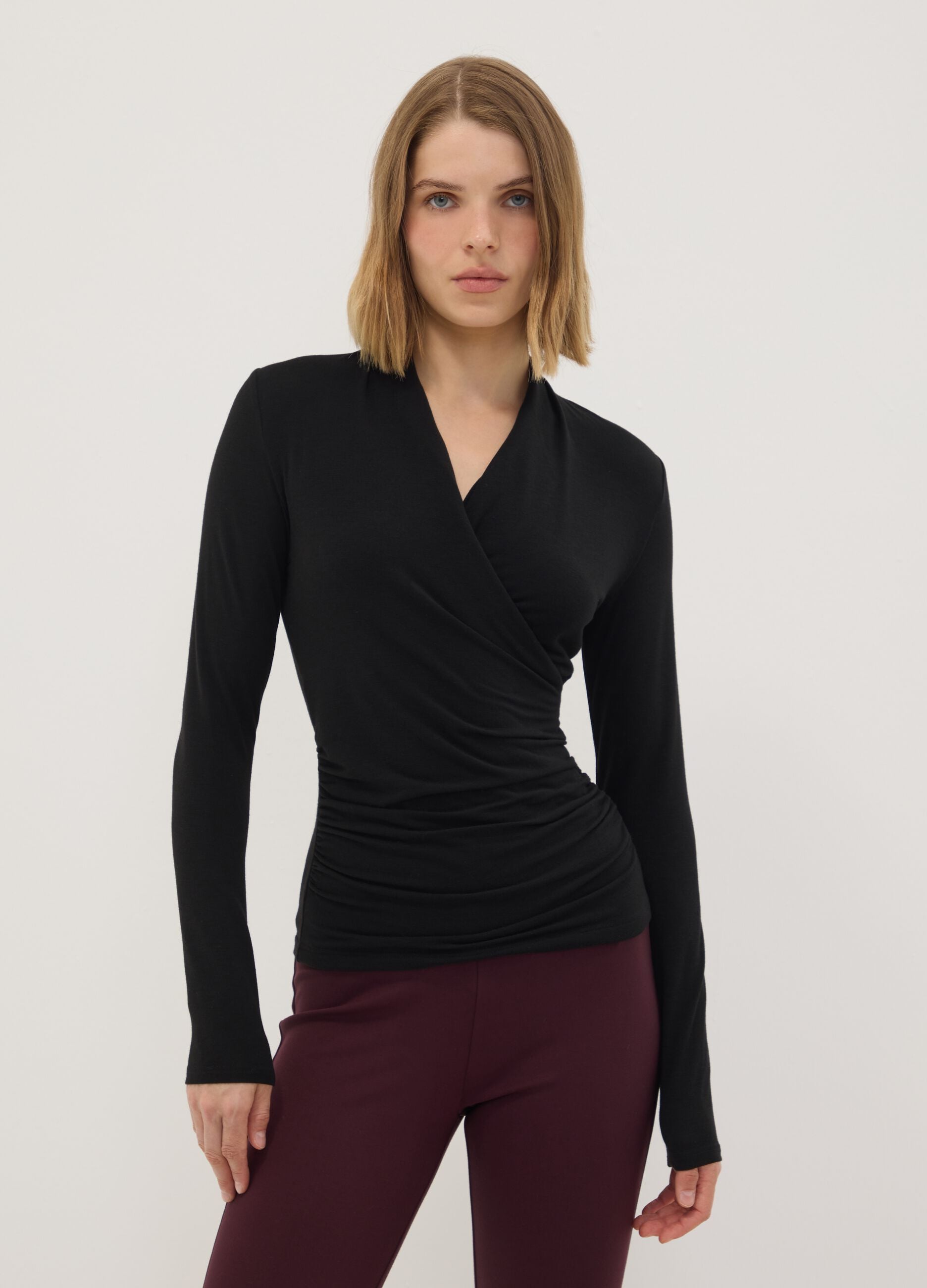 Black viscose, silk and stretch wool crew-neck T-shirt, regular fit