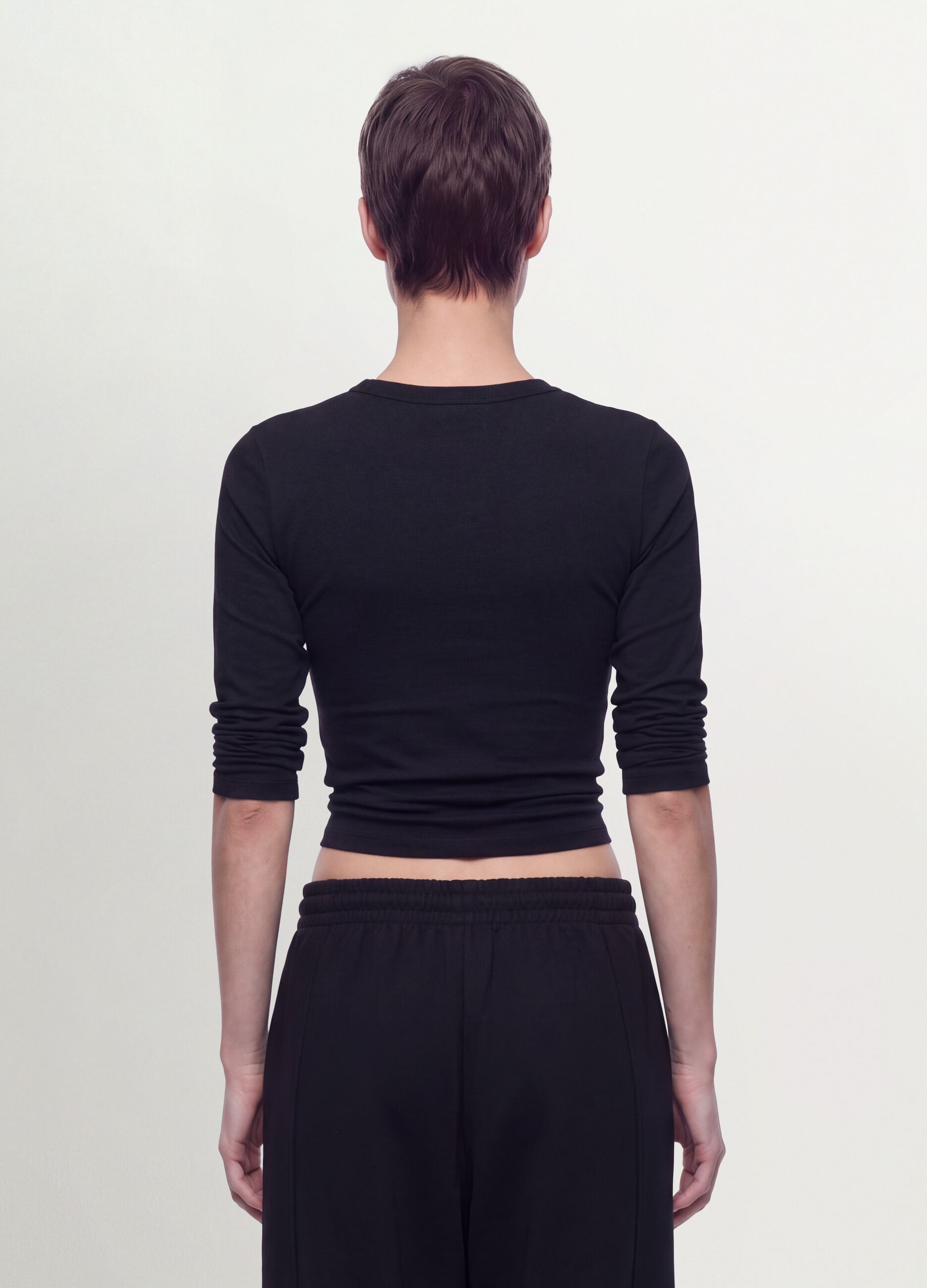 Schwarzes Langarm-T-Shirt aus Jersey aus reiner Baumwolle, Regular Fit