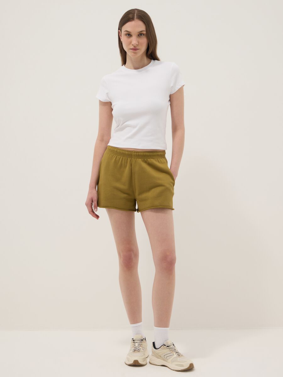 Green cotton-blend shorts with elasticated waist, regular fit_0