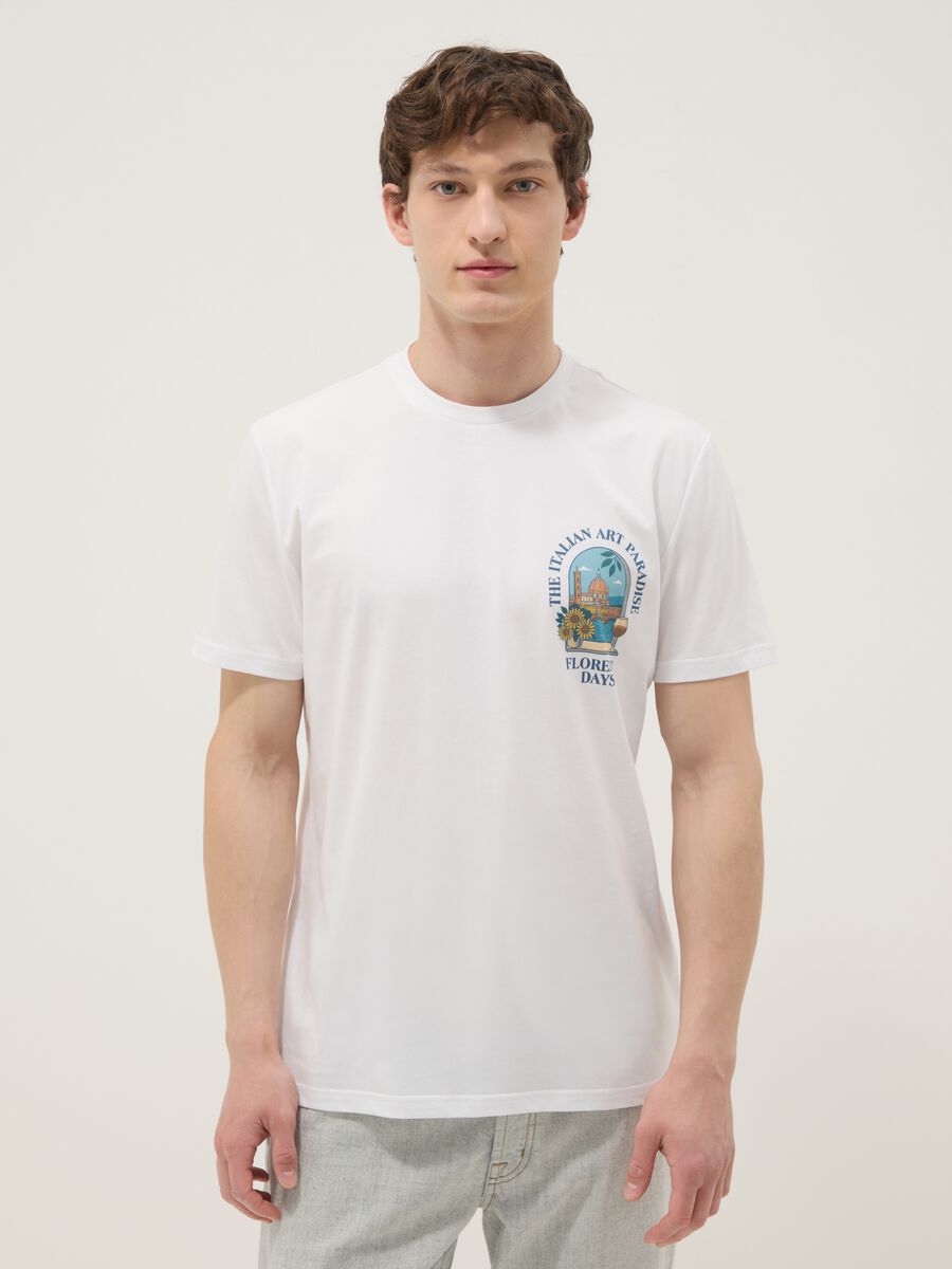 Wei&szlig;es T-Shirt aus reiner Baumwolle mit Print, Regular Fit_0
