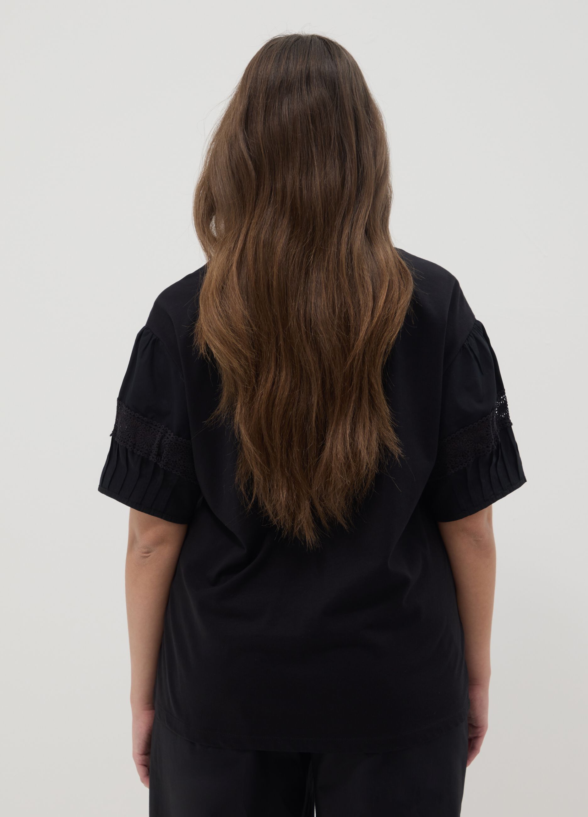 Black regular fit pure cotton t-shirt