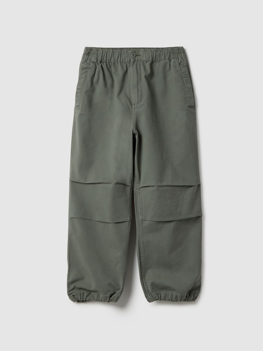 Boys' Regular Fit Stretch Cotton Cargo Trousers in Green_3