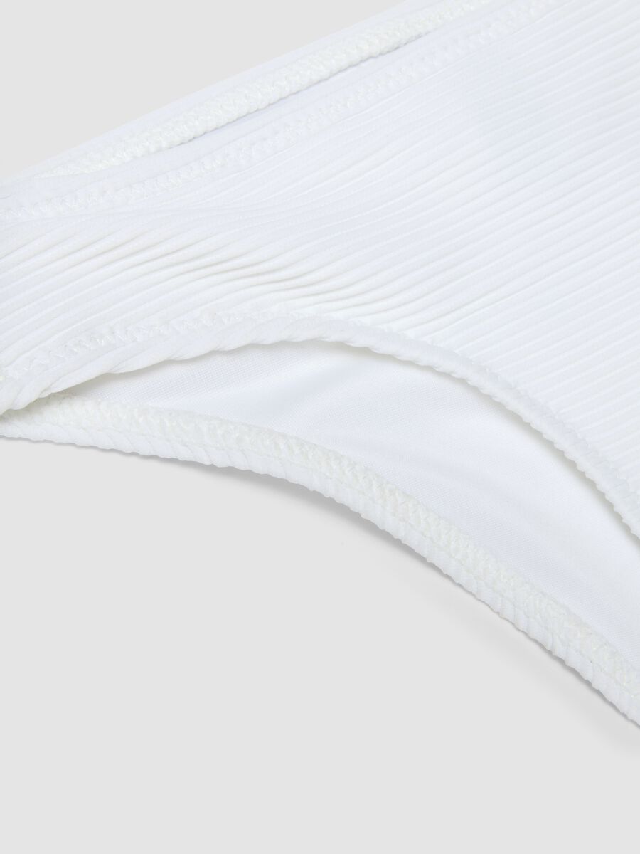 White stretch bikini with frill trim_3
