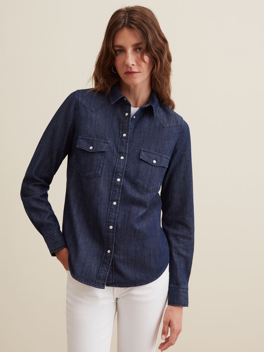 Western shirt in denim with pearl buttons_1