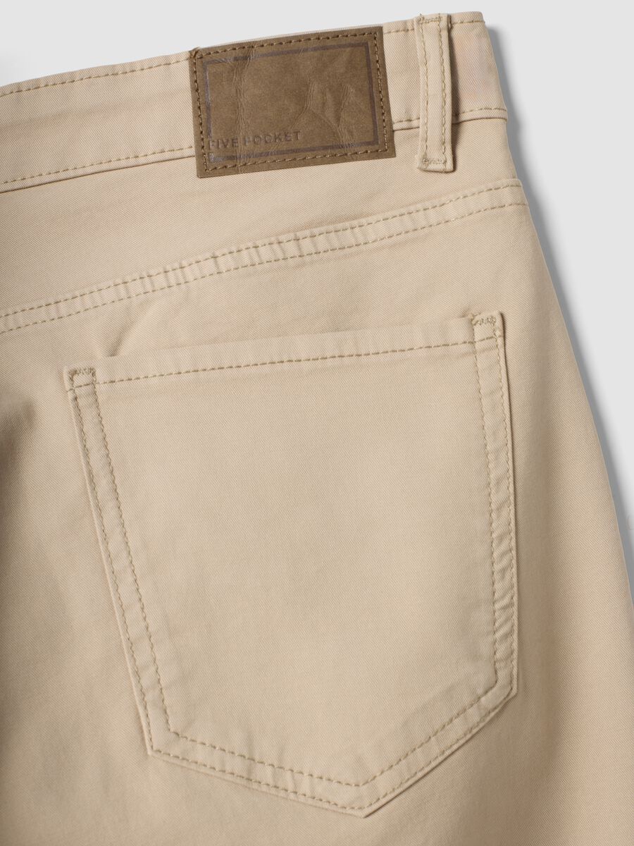 Beige regular-fit stretch cotton twill trousers_5